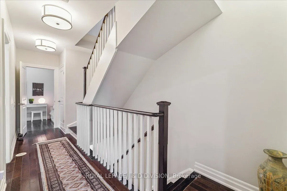 361 Roehampton Avenue, #2