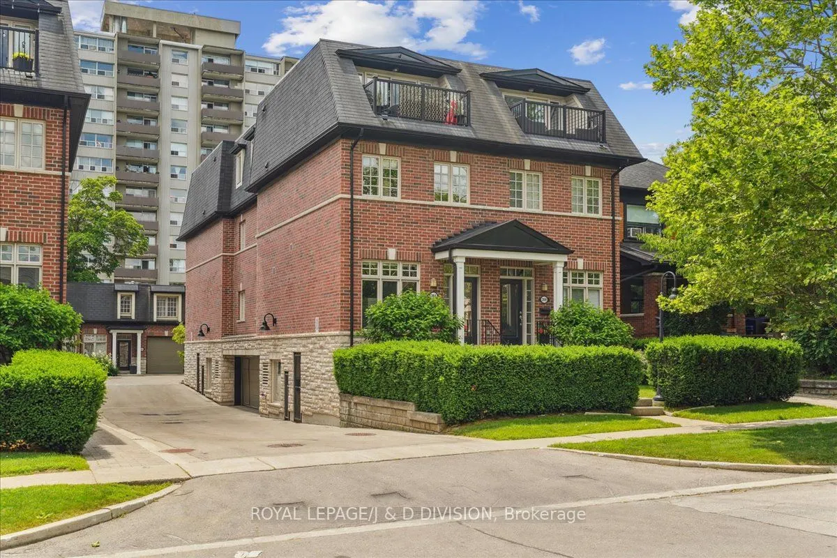 361 Roehampton Avenue, #2