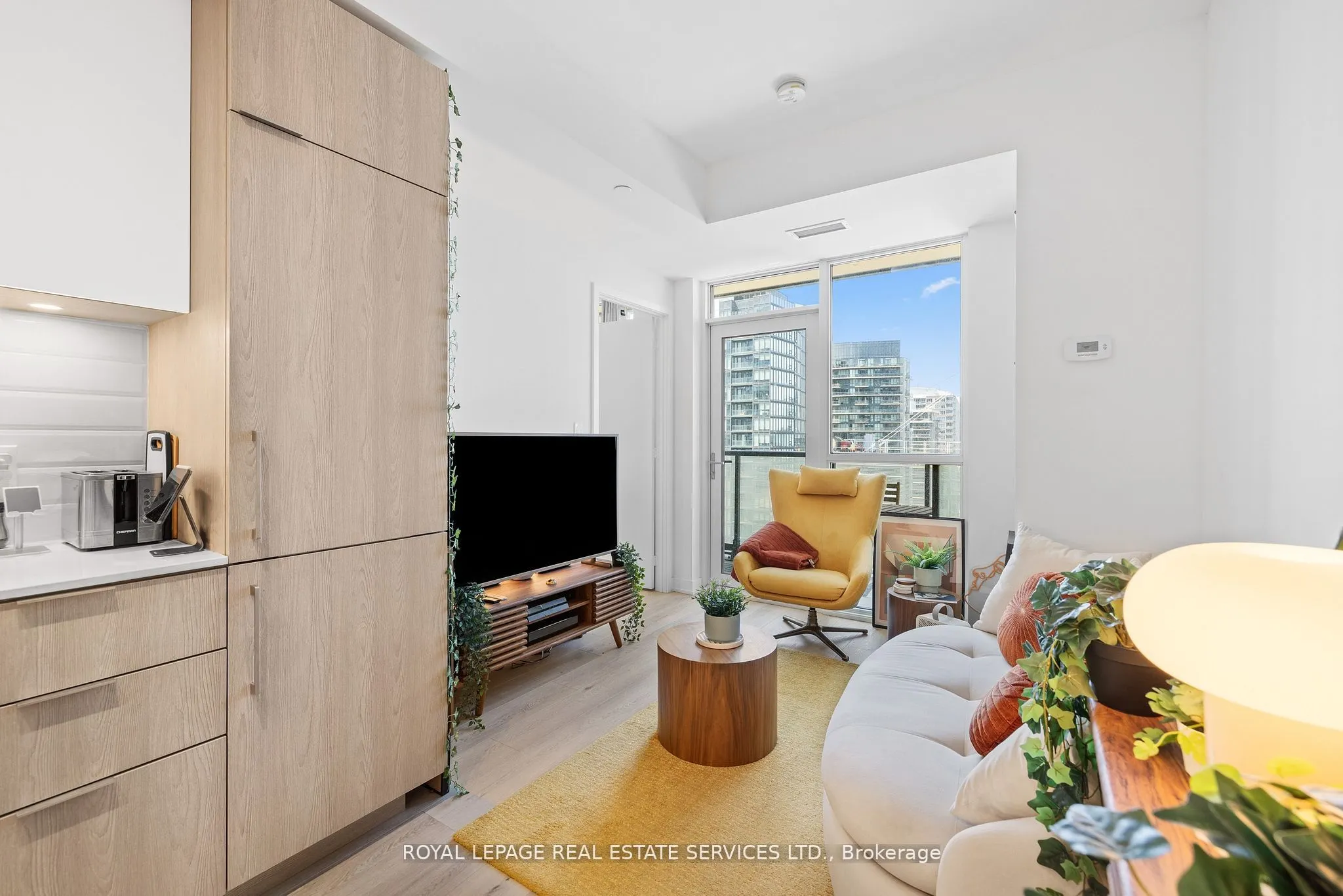 50 Ordnance Street, #1603