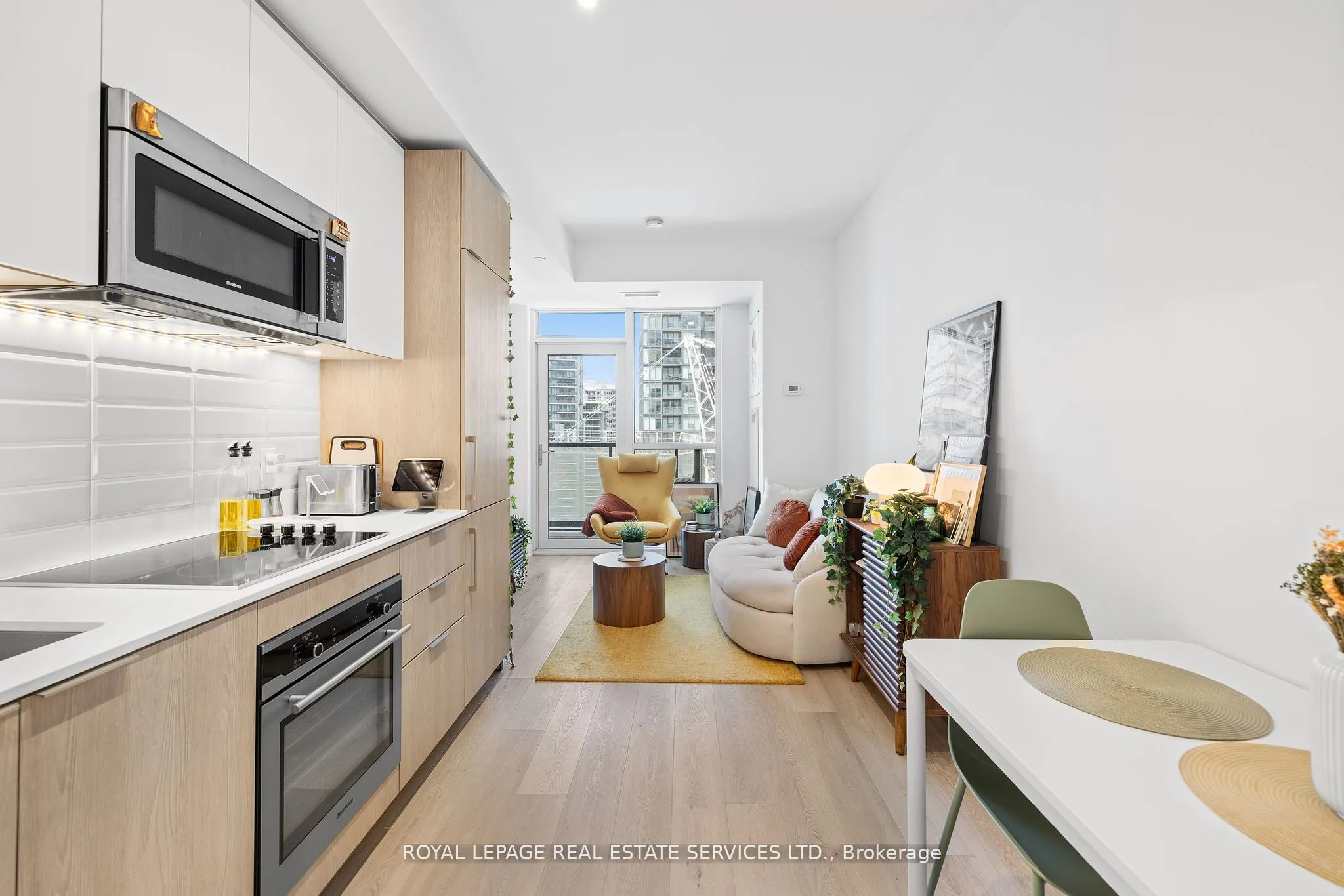 50 Ordnance Street, #1603