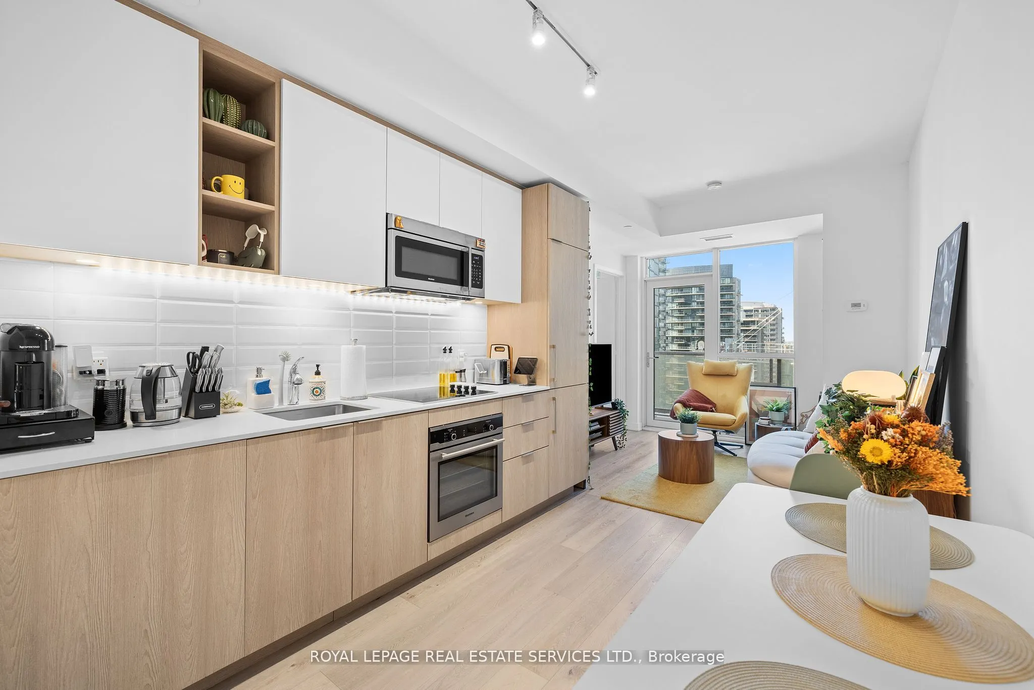 50 Ordnance Street, #1603
