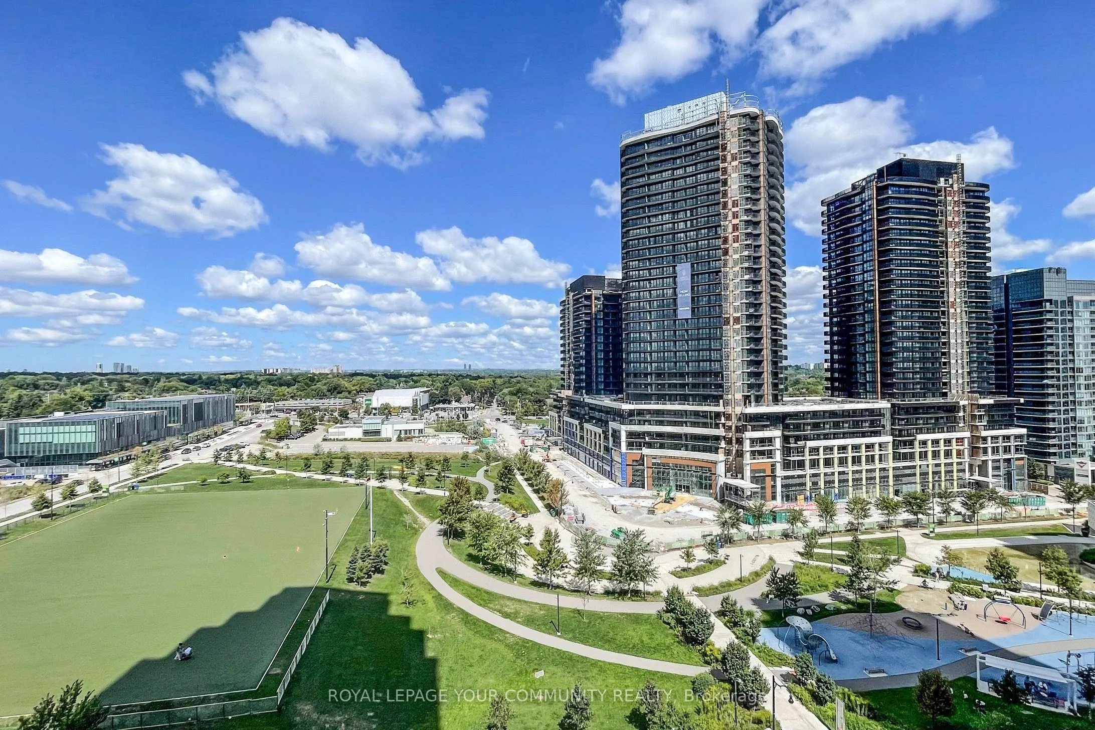 27 Mcmahon Drive, #1112