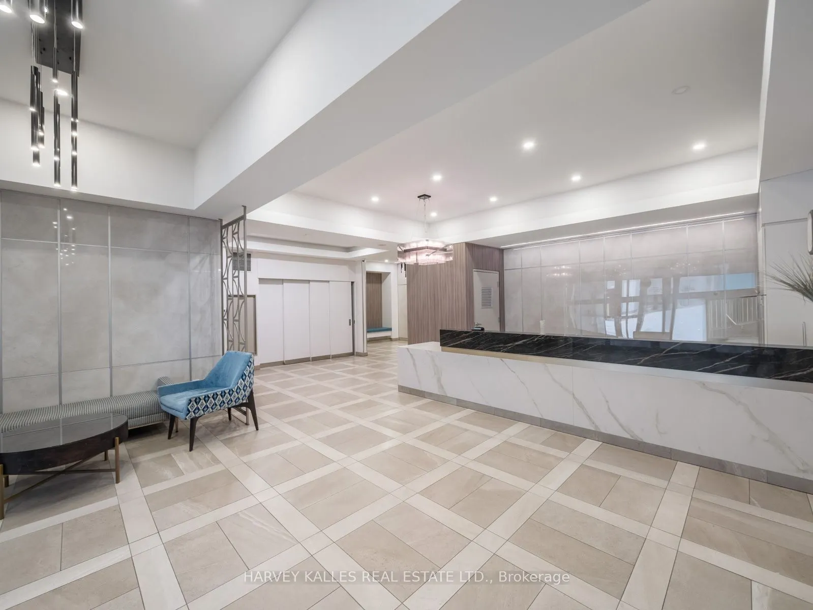 140 Simcoe Street, #1309