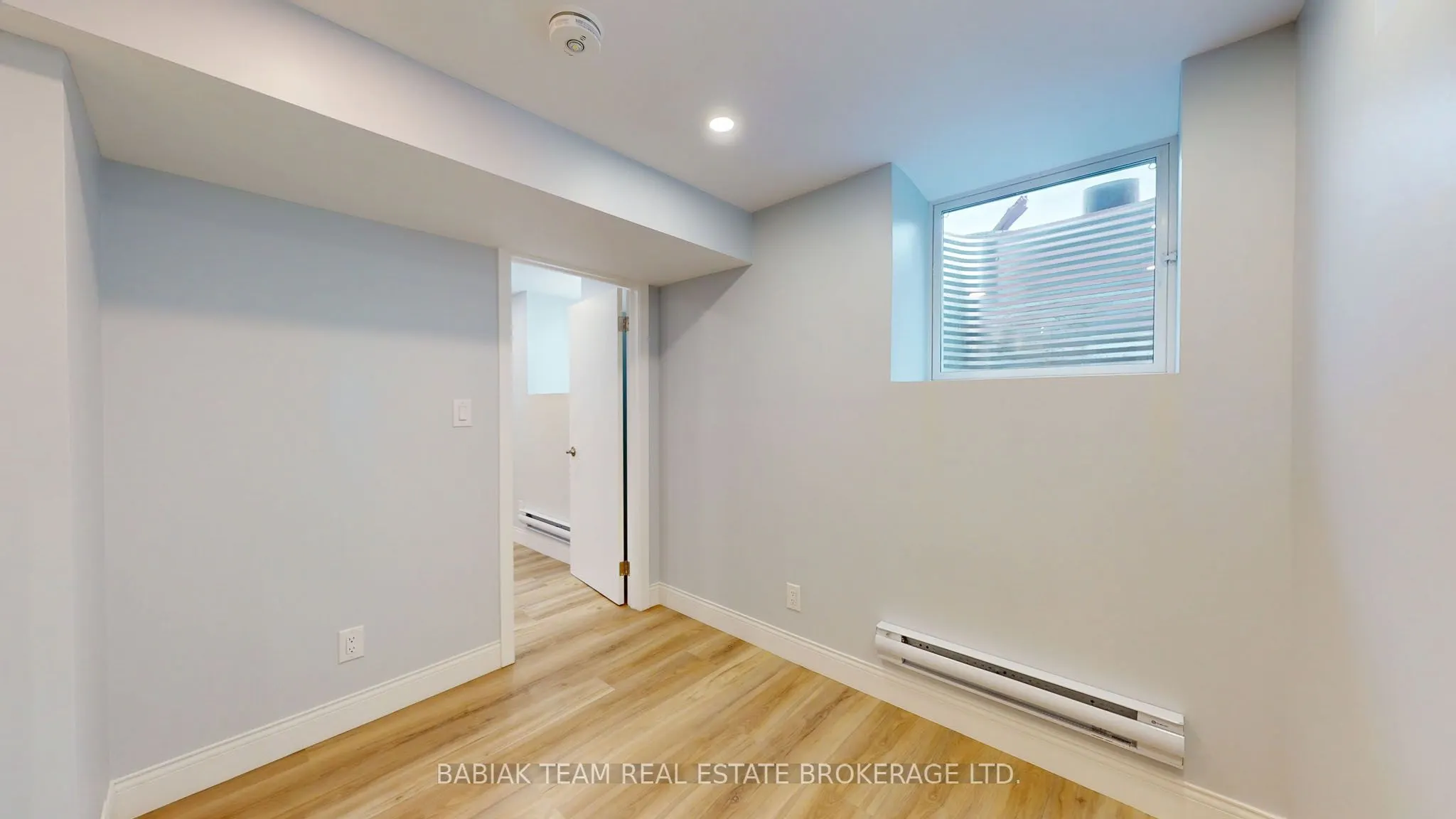 545 Northcliffe Boulevard, #Lower