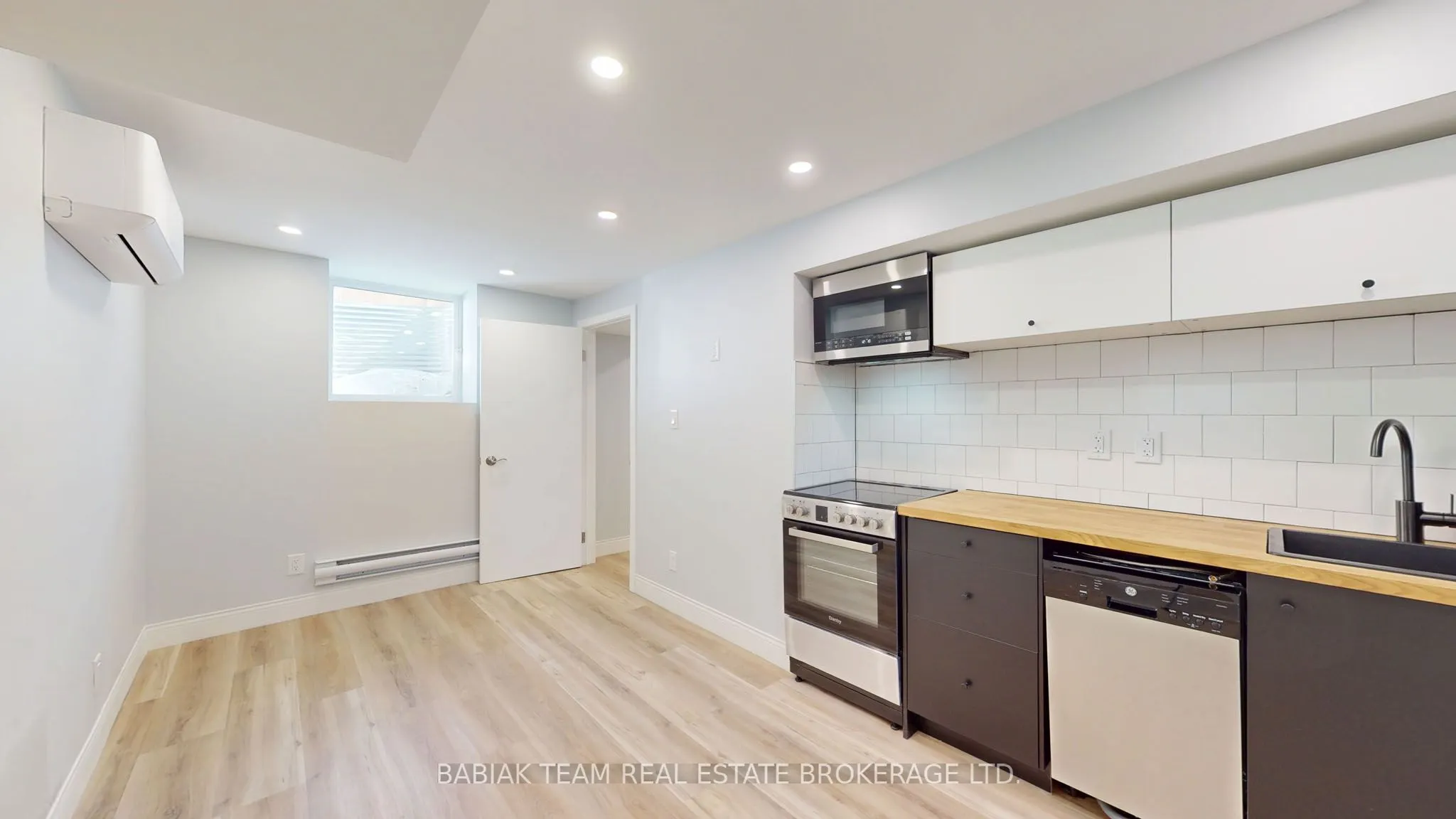 545 Northcliffe Boulevard, #Lower