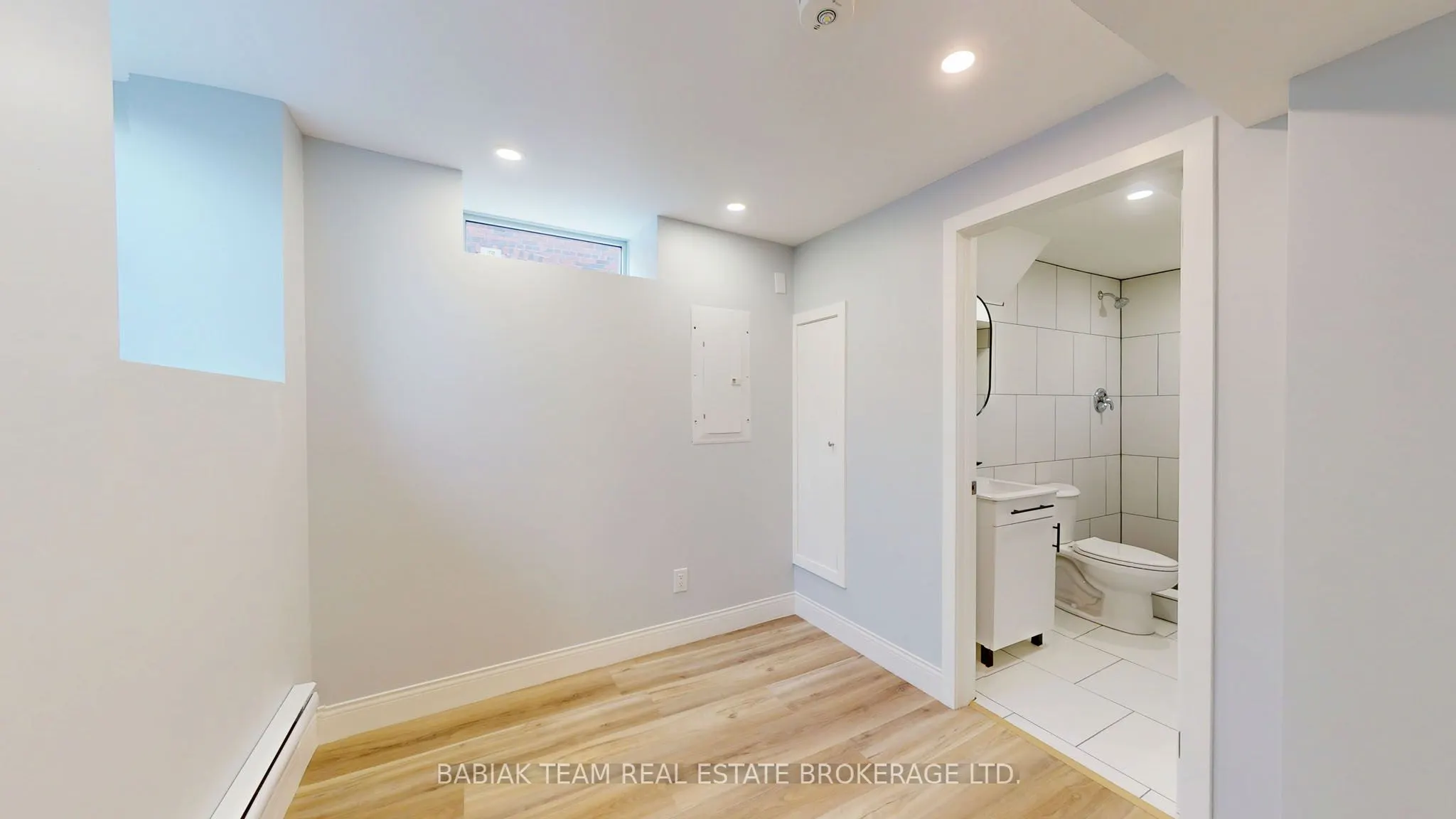 545 Northcliffe Boulevard, #Lower