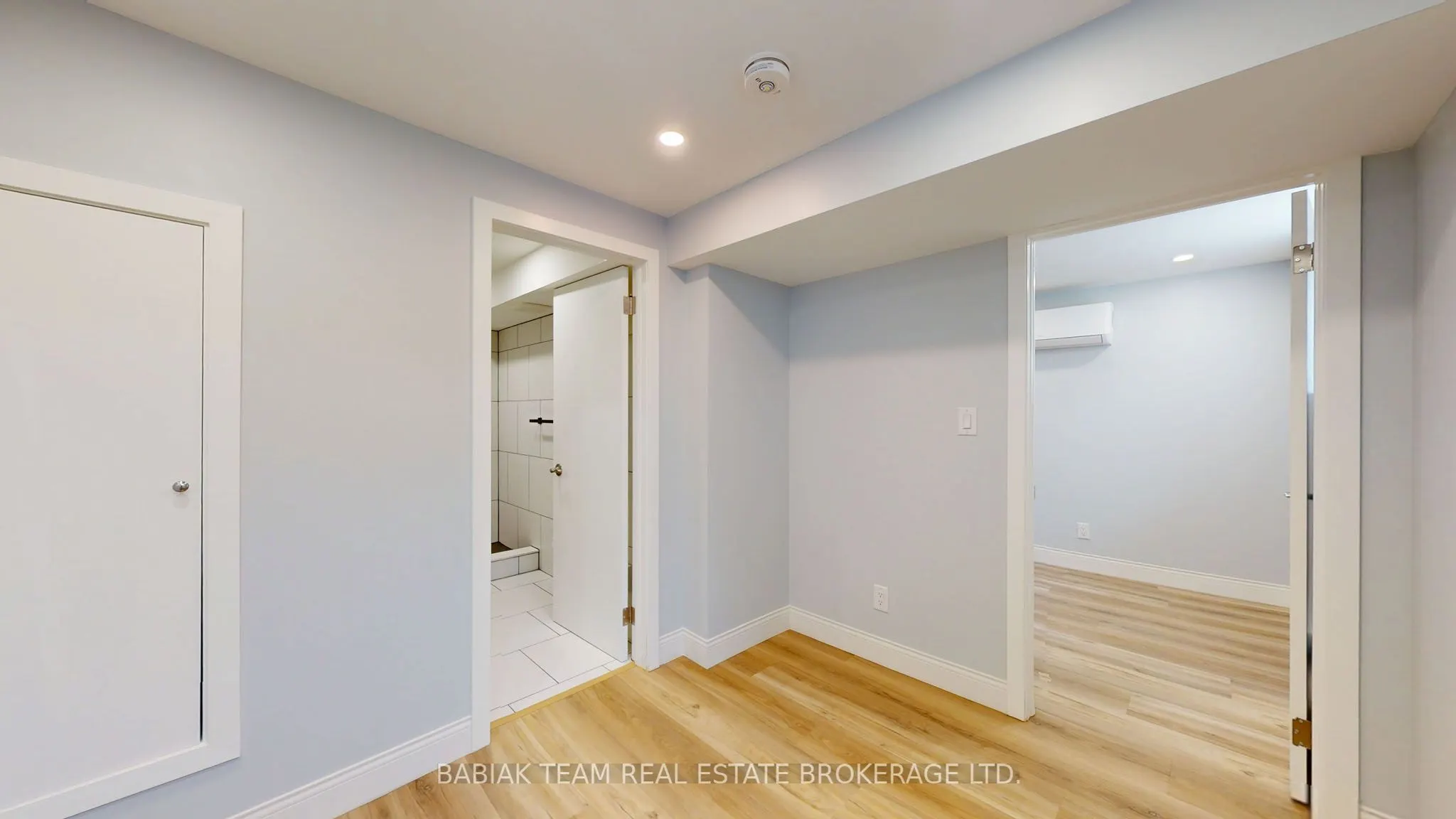545 Northcliffe Boulevard, #Lower