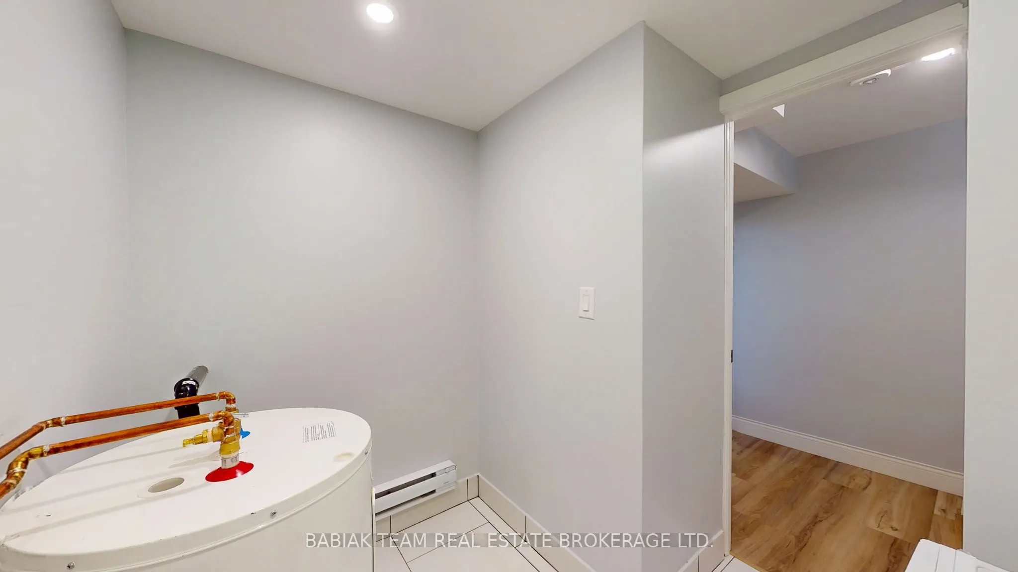 545 Northcliffe Boulevard, #Lower