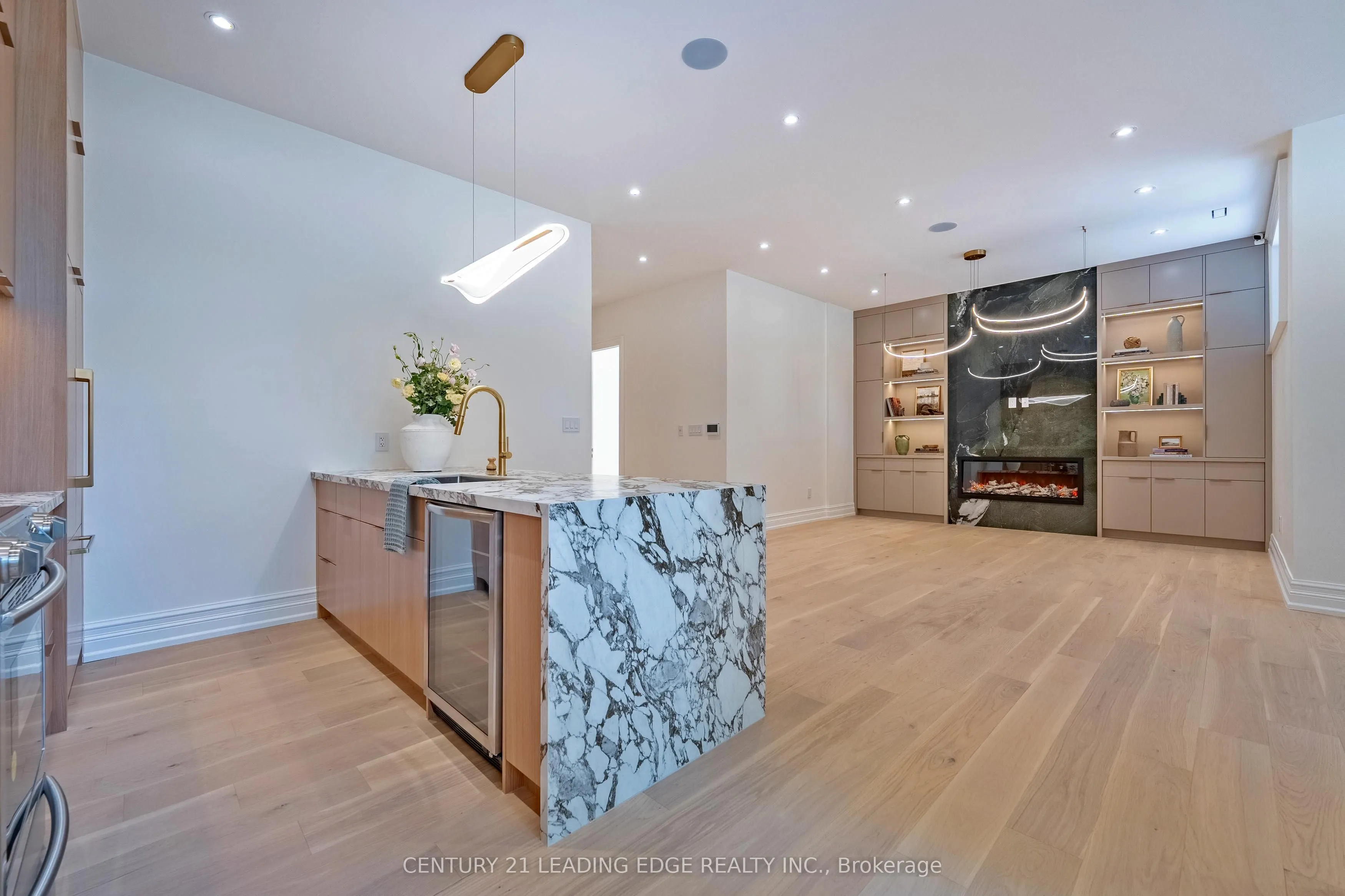 22 KING HIGH Avenue
