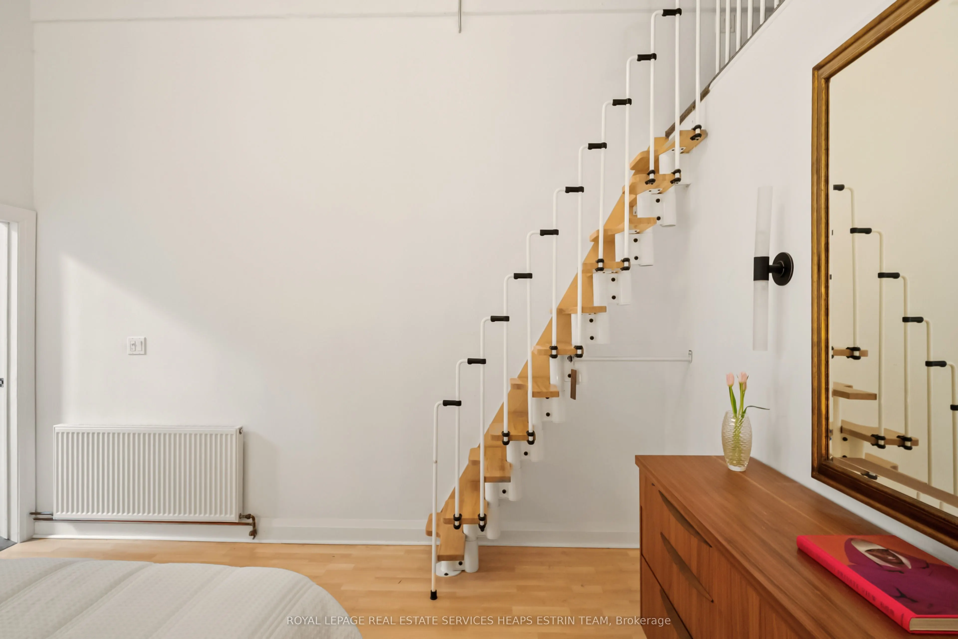 264 Seaton Street, #205