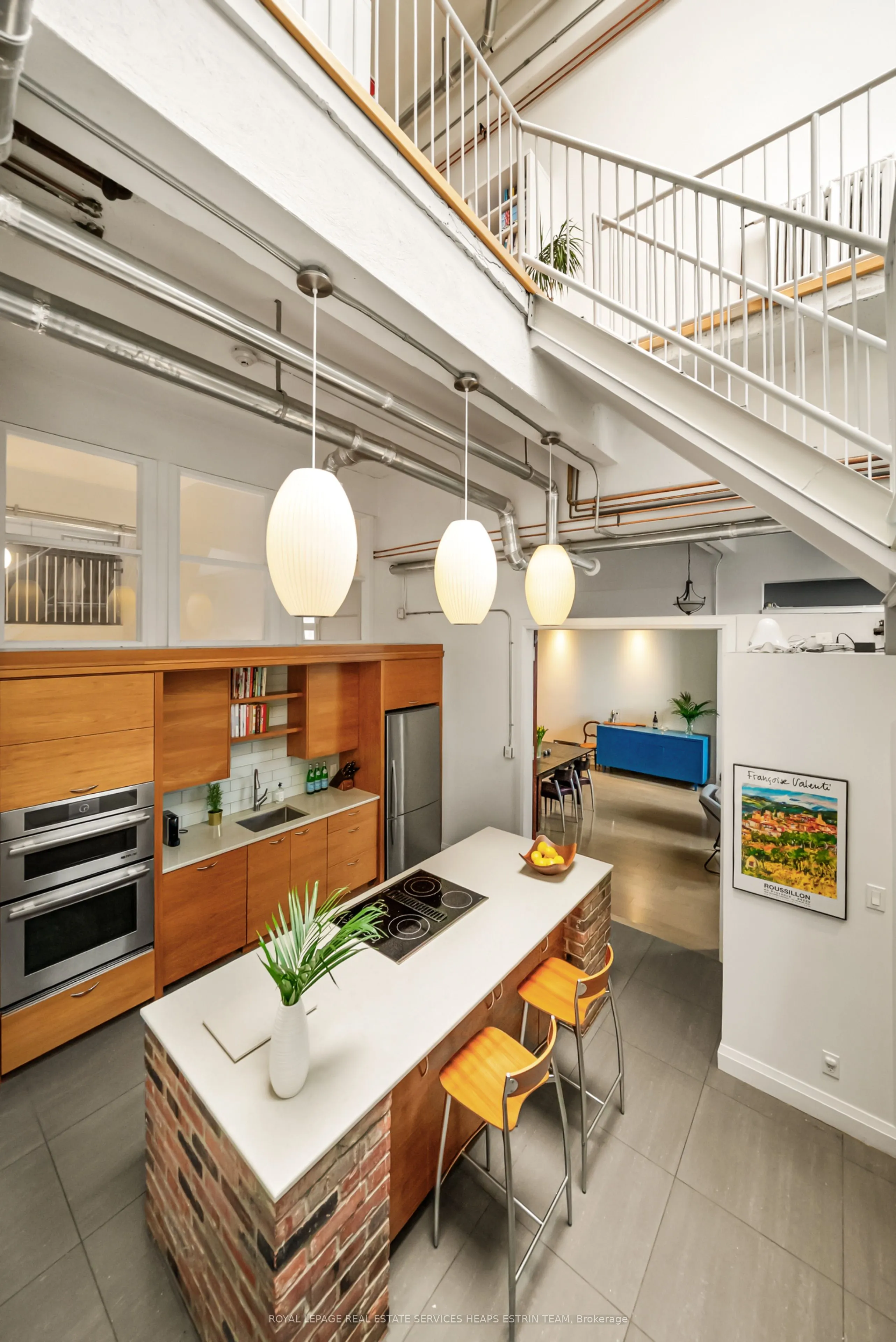 264 Seaton Street, #205