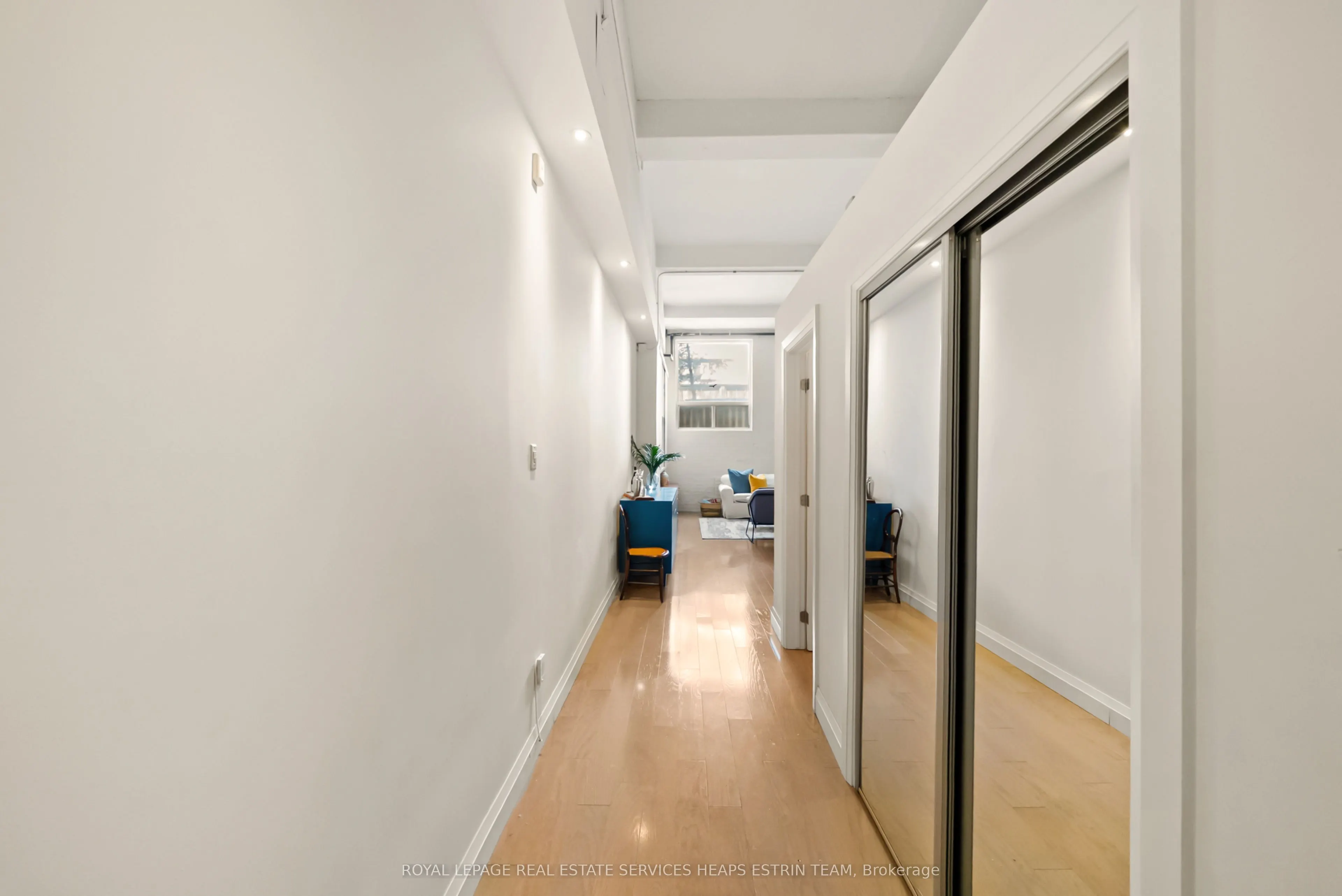 264 Seaton Street, #205