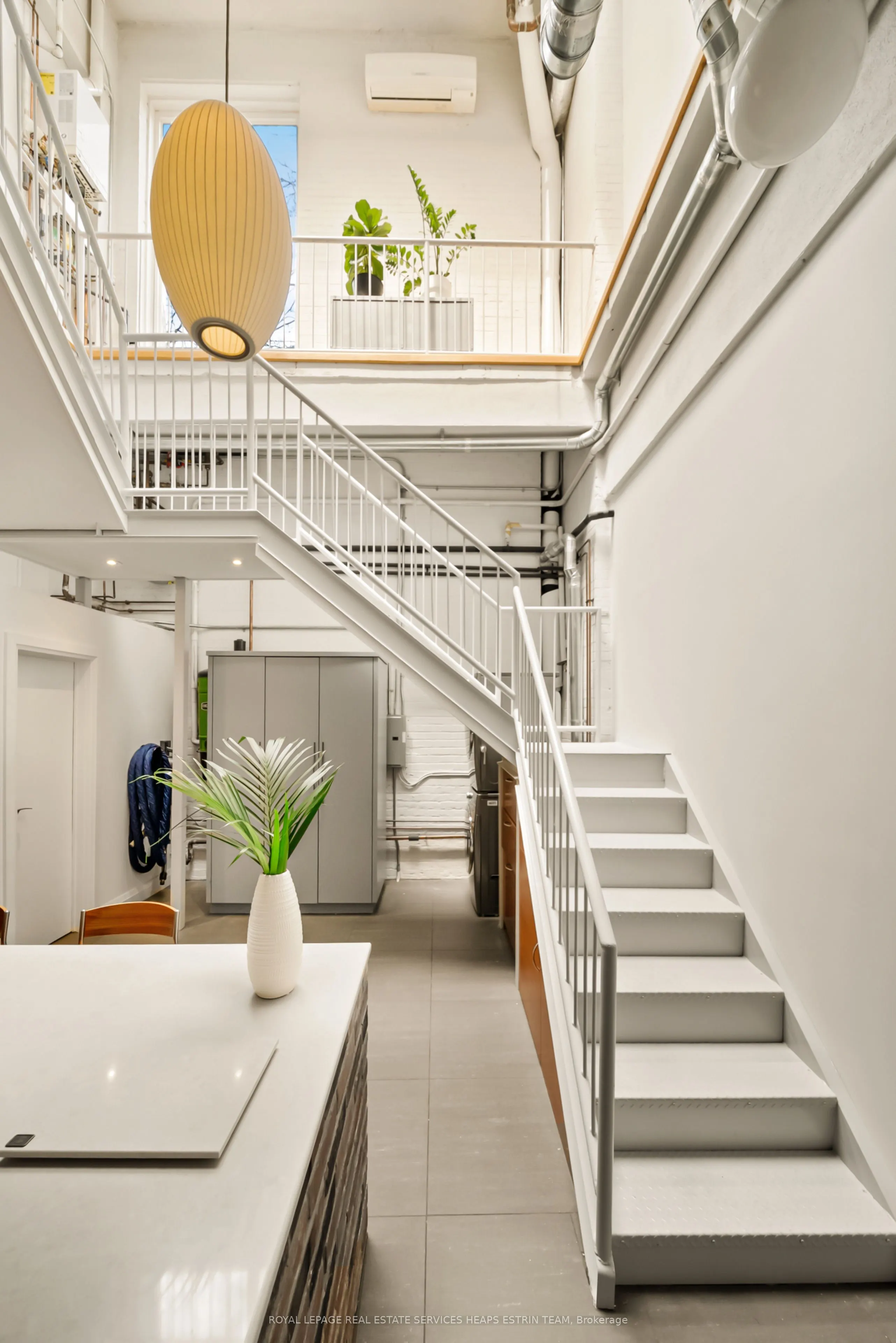 264 Seaton Street, #205
