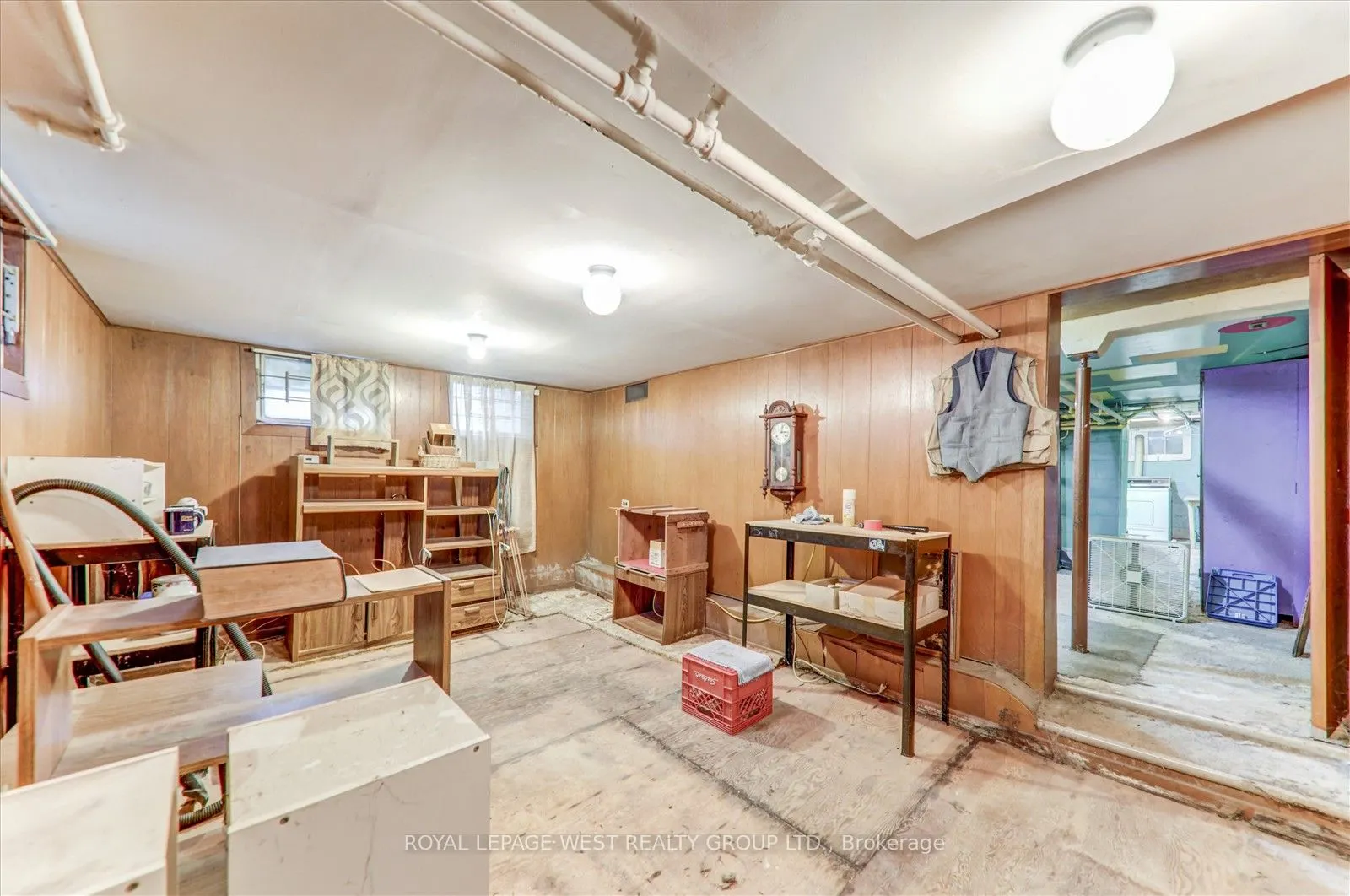24 Augusta Avenue W