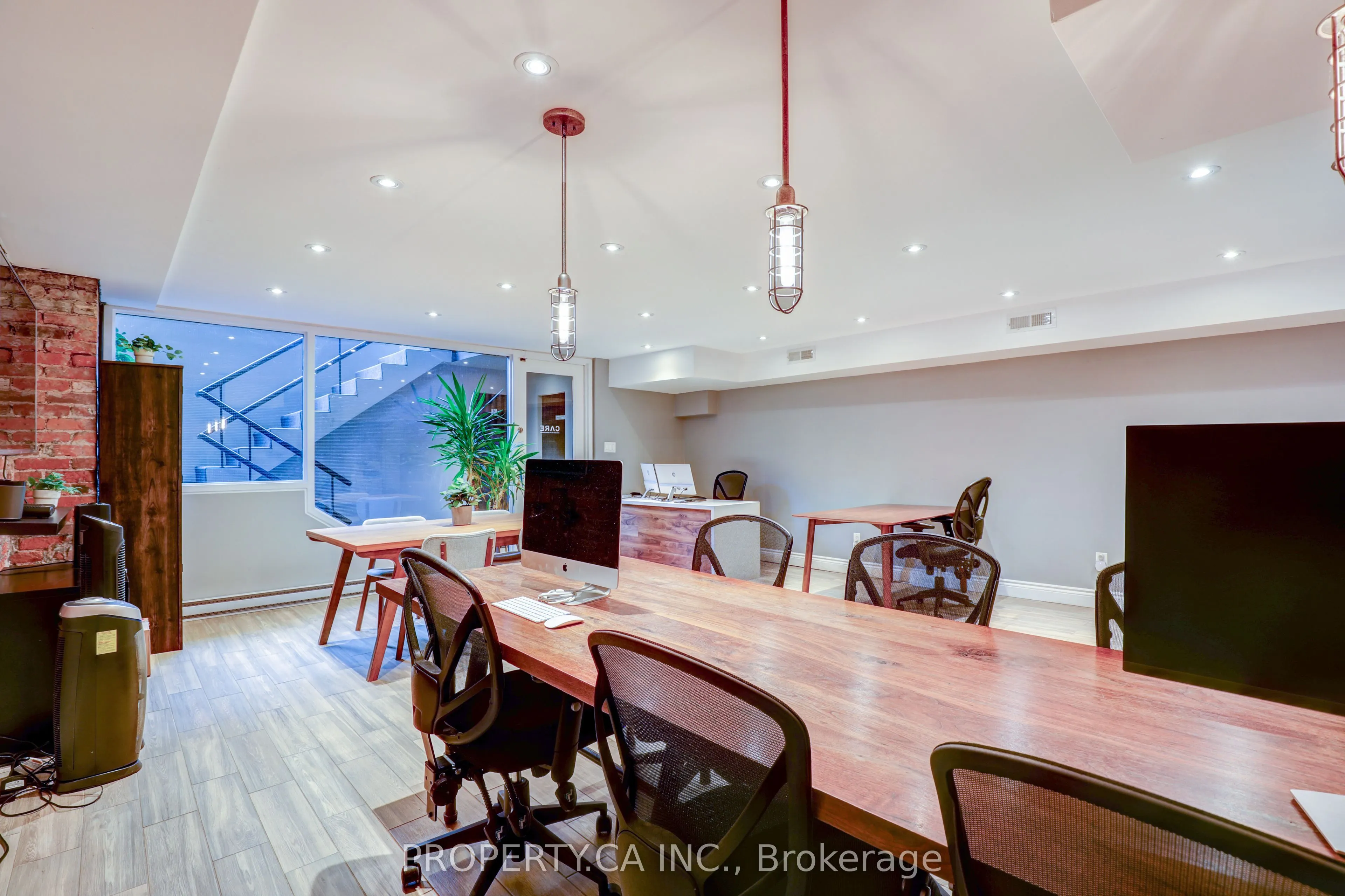 142 King Street E, #Main & Lower