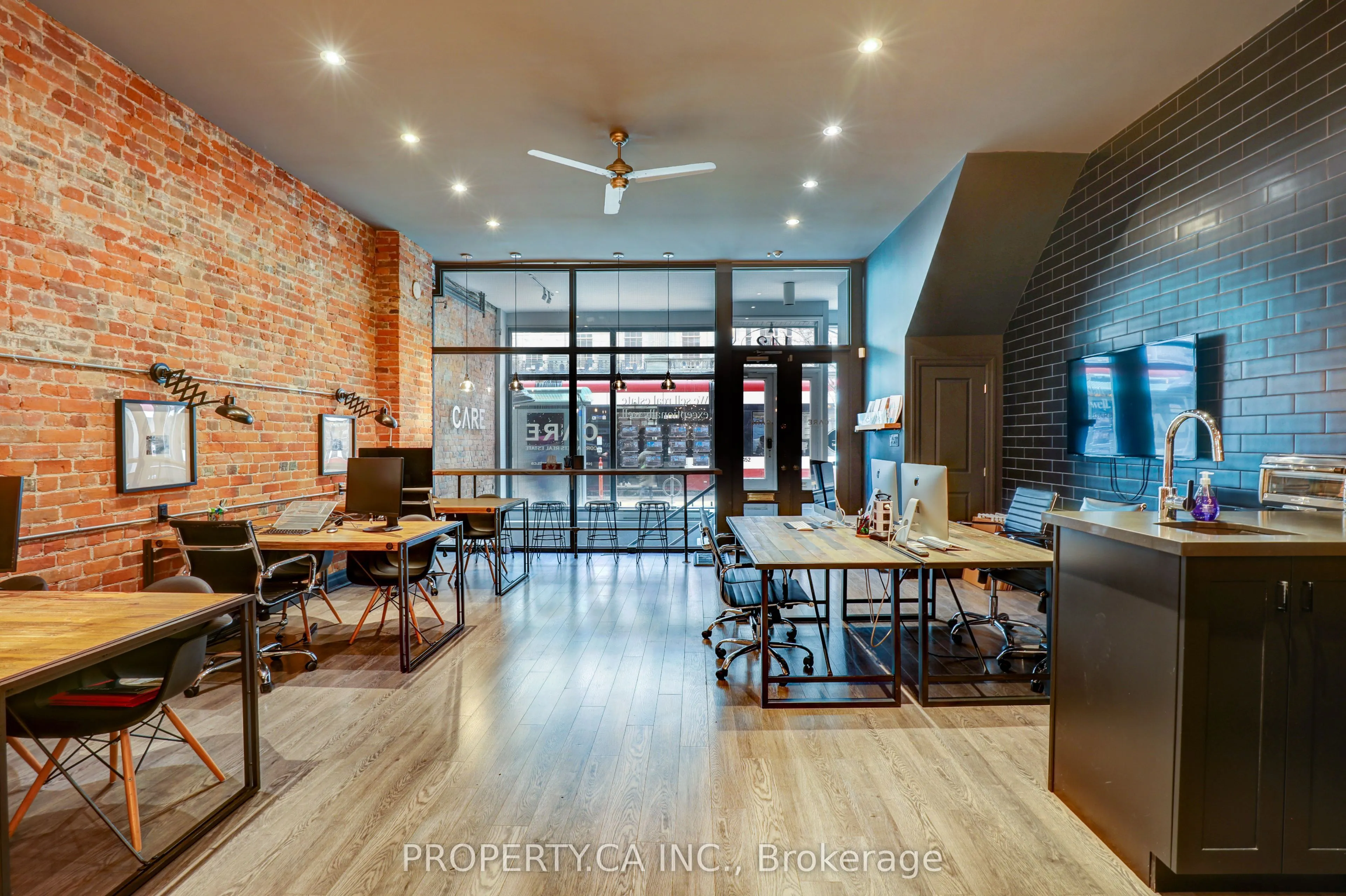142 King Street E, #Main & Lower