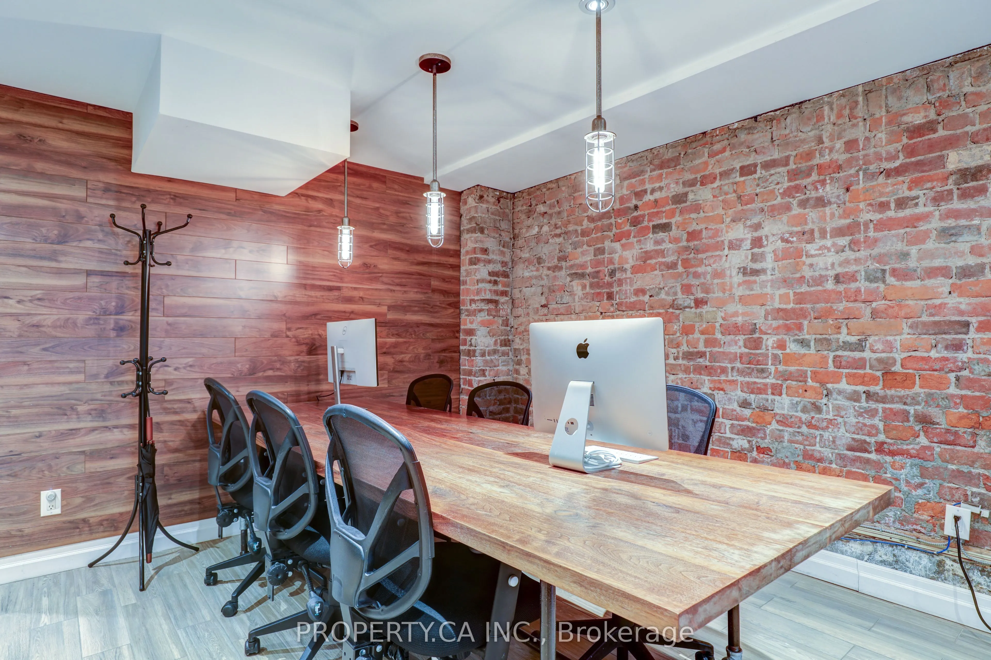 142 King Street E, #Main & Lower