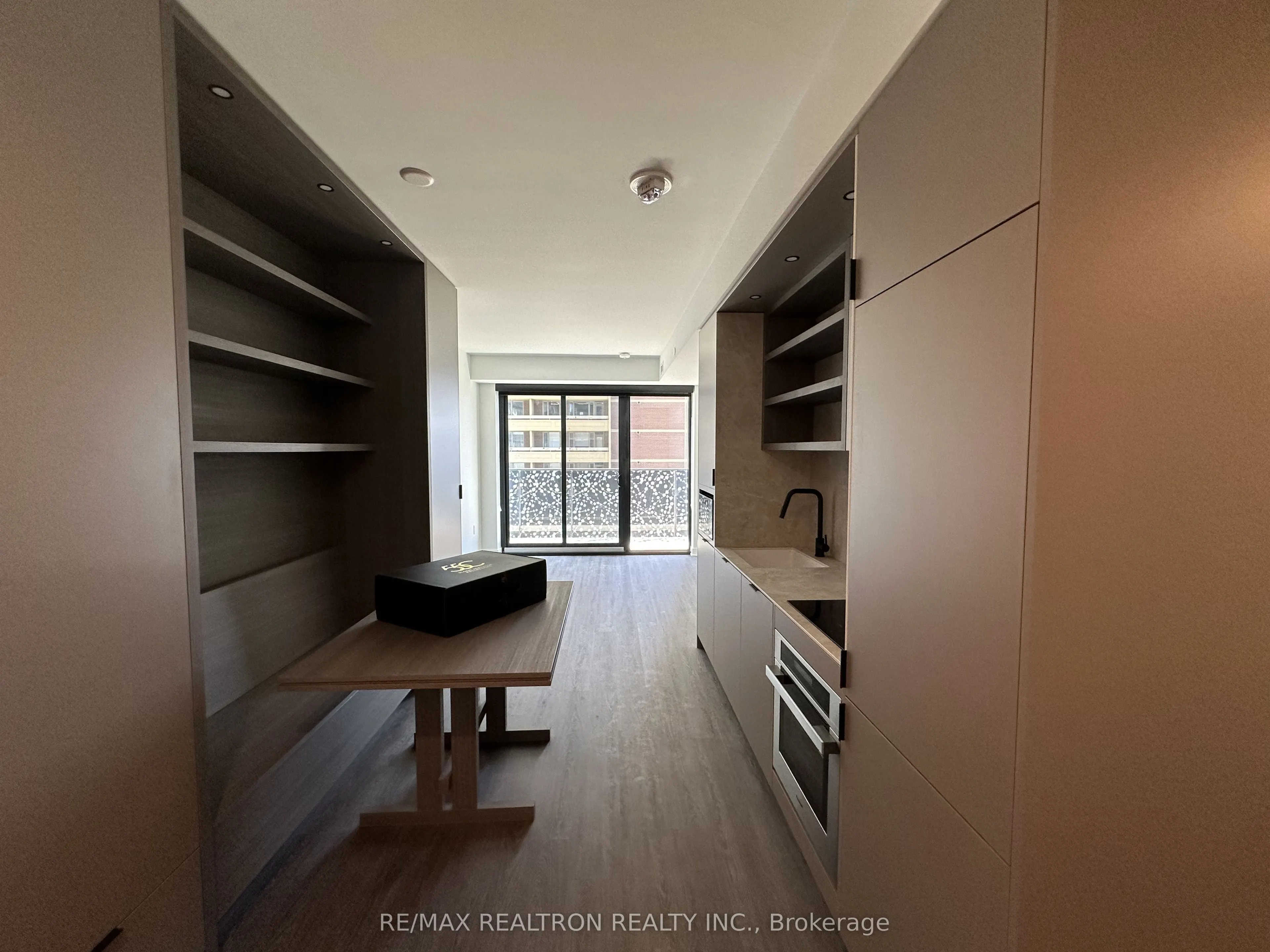 55 Charles Street E, #1502
