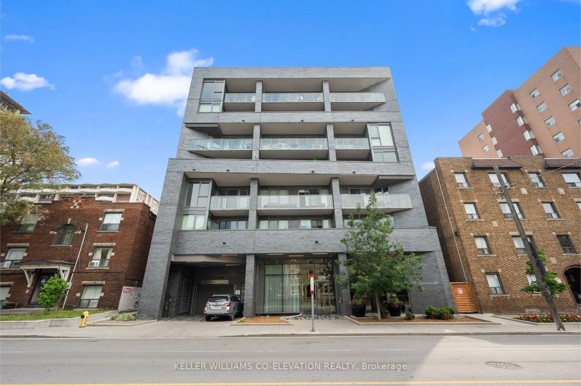 109 Vaughan Road, #406