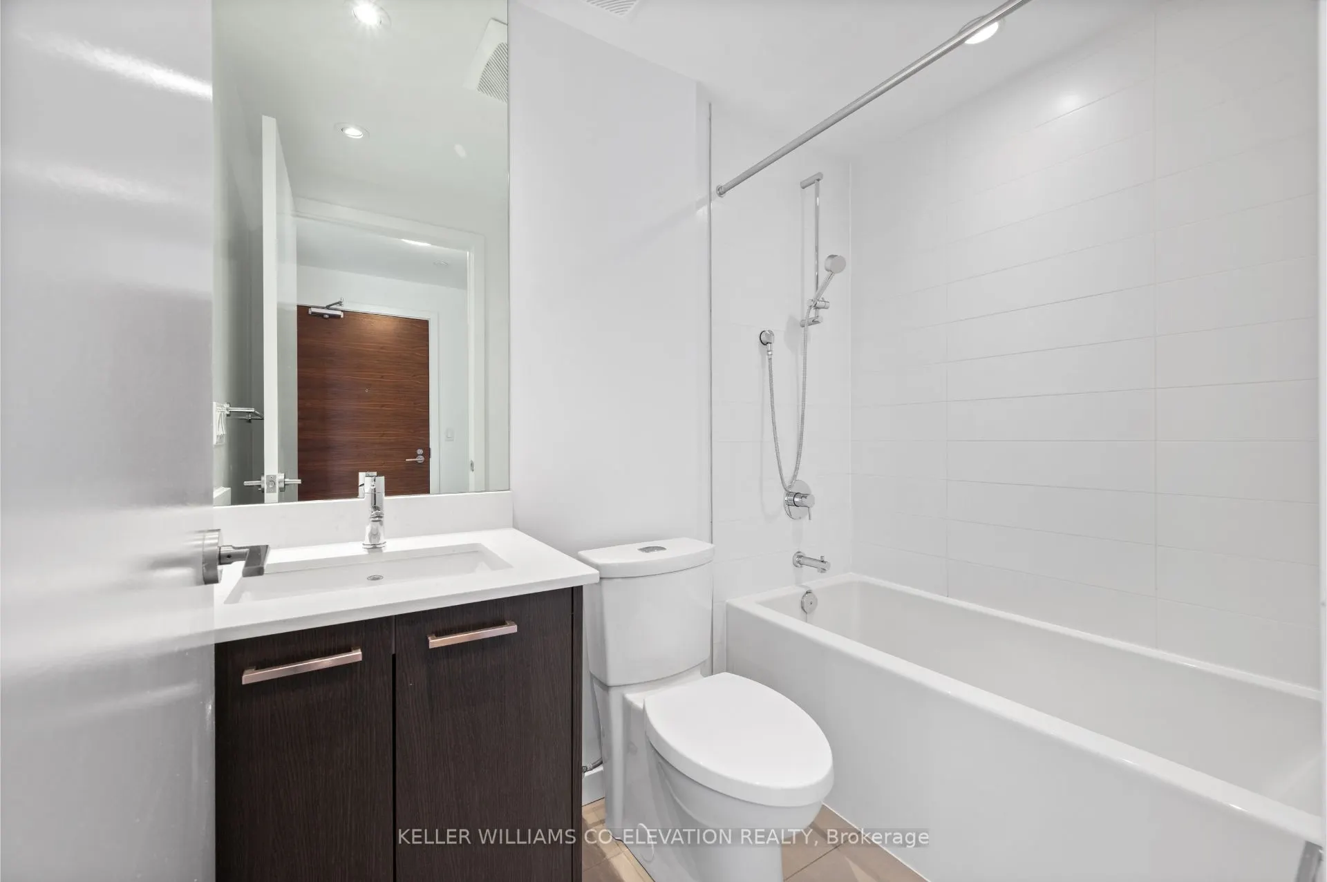 109 Vaughan Road, #406