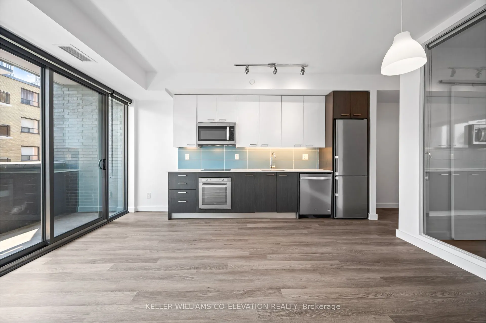 109 Vaughan Road, #406