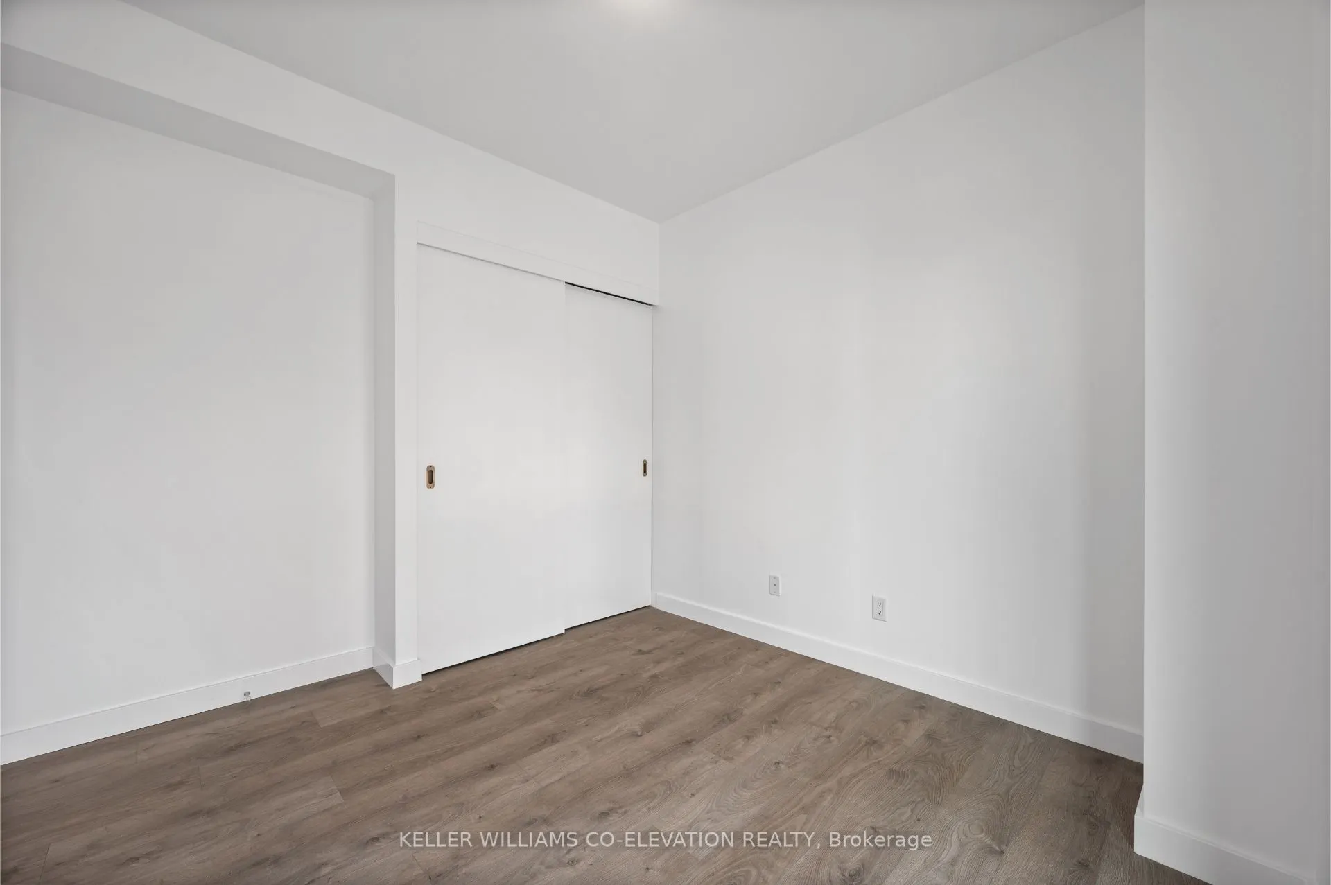 109 Vaughan Road, #406