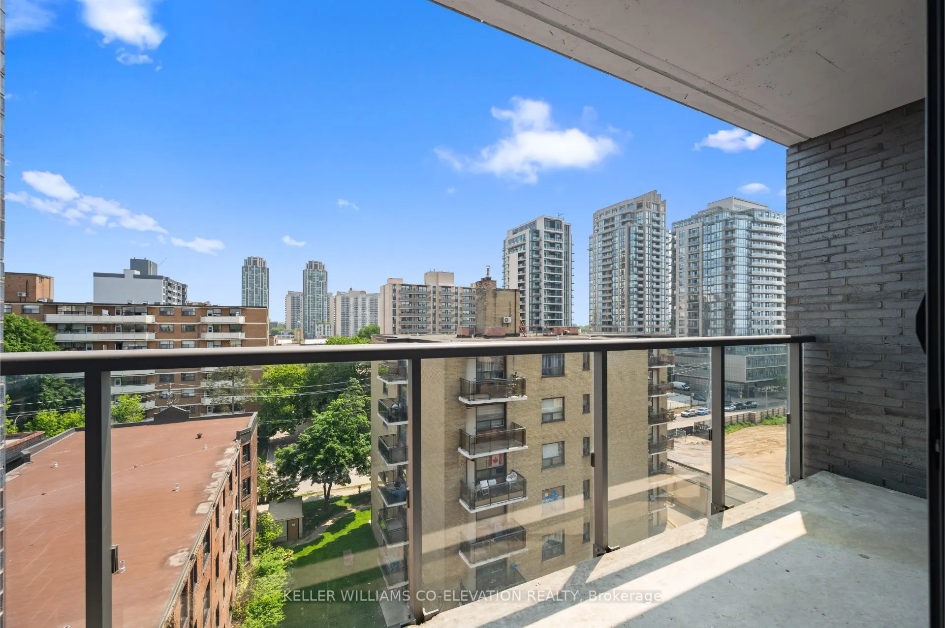 109 Vaughan Road, #707