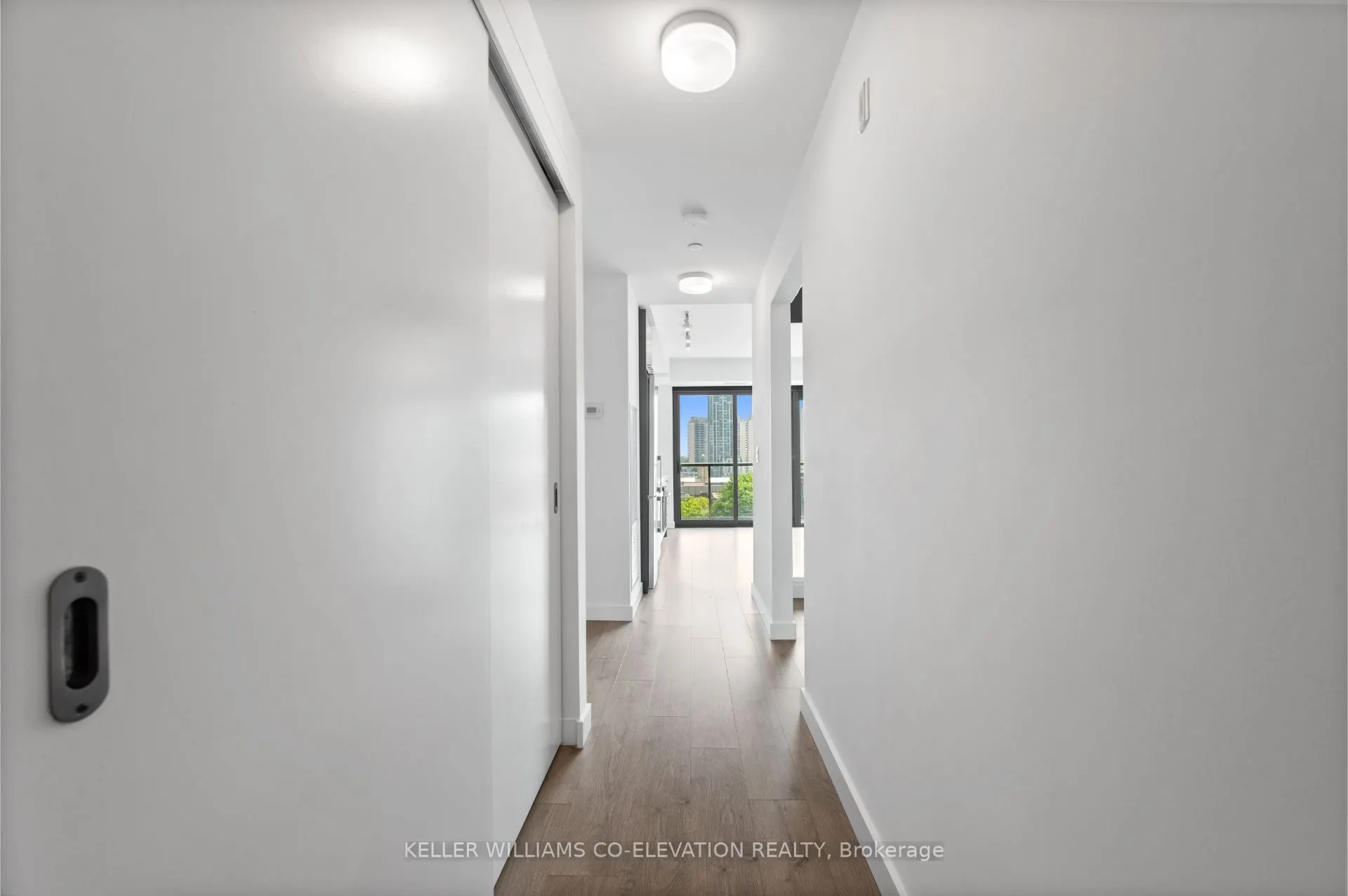 109 Vaughan Road, #707