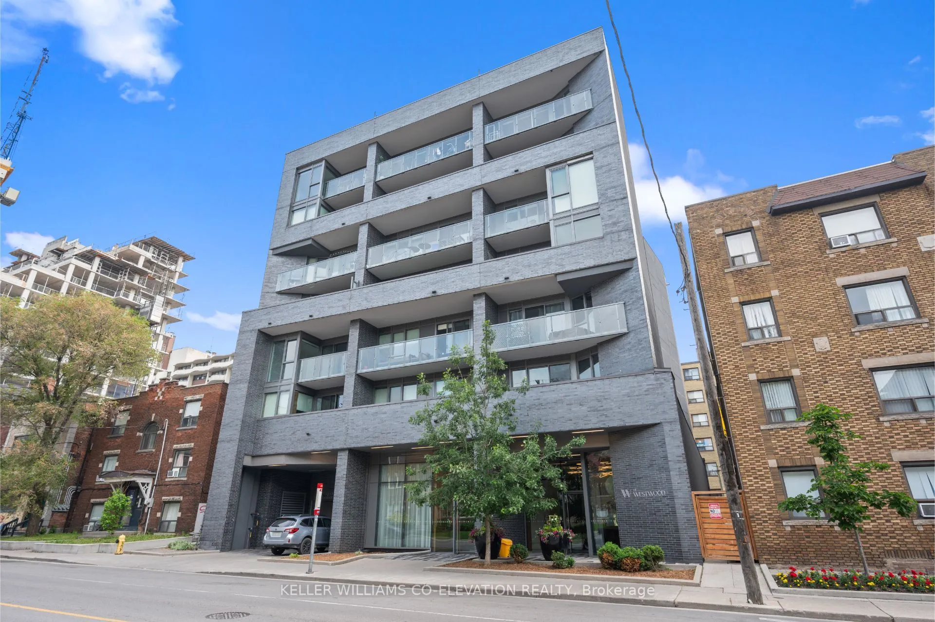 109 Vaughan Road, #707