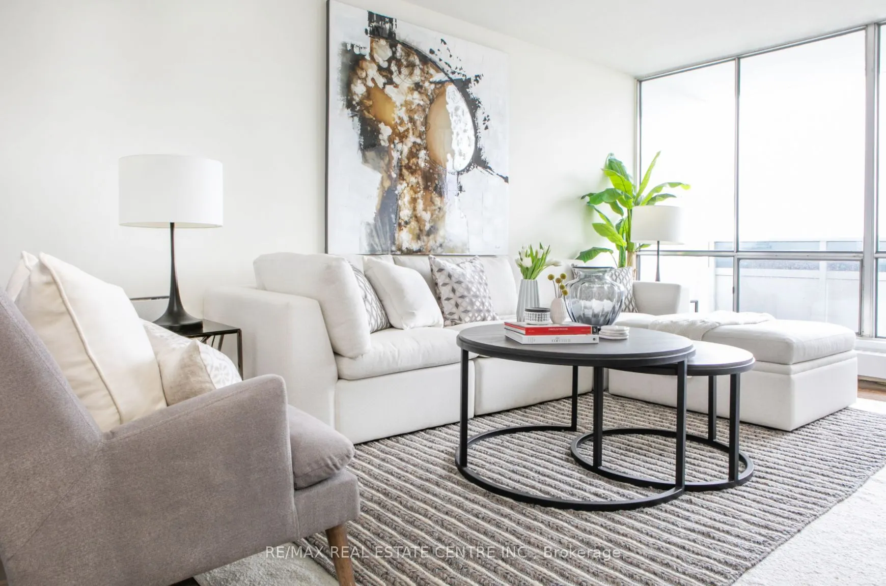 50 Graydon Hall Drive, #112