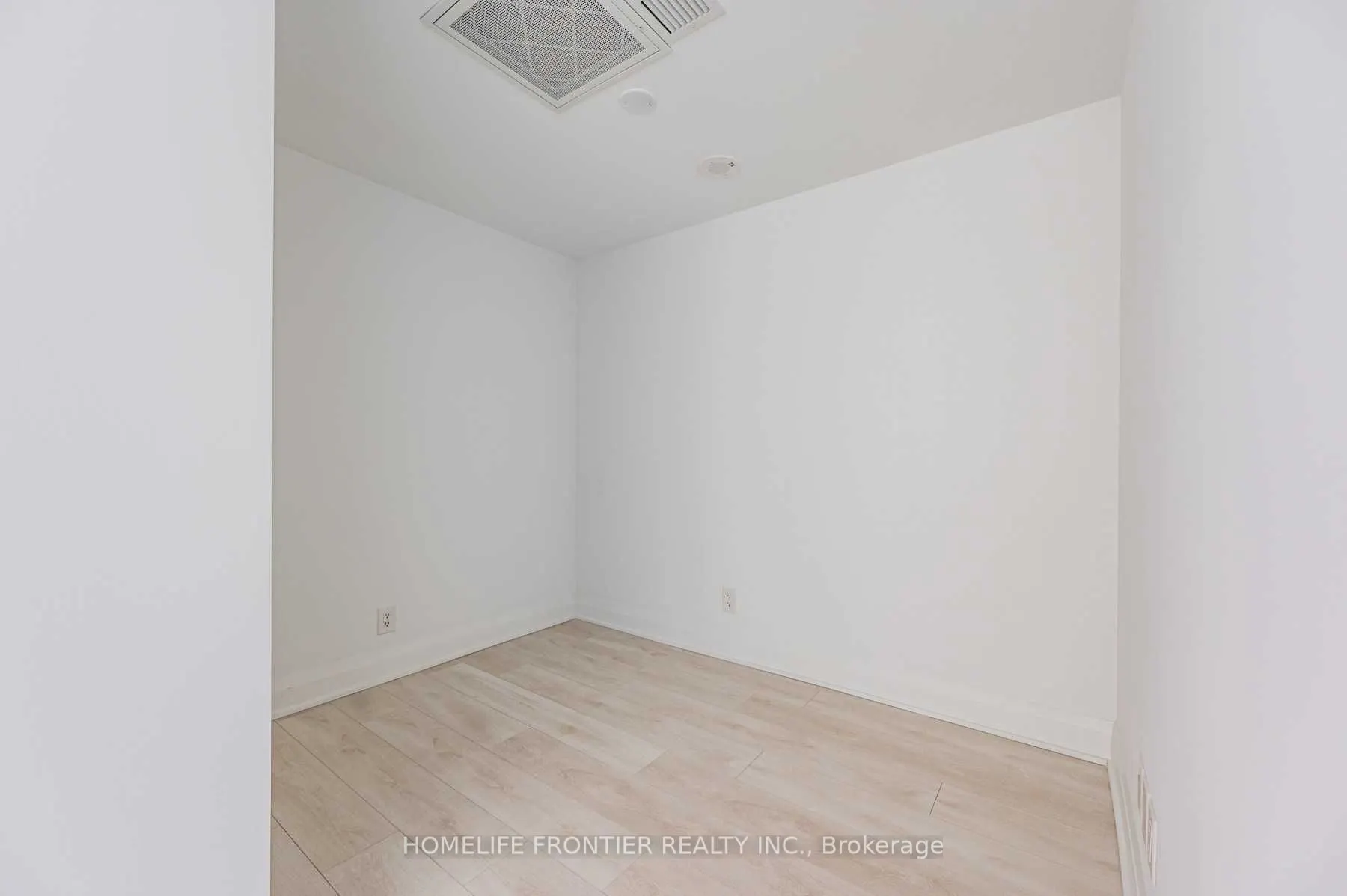 33 Frederick Todd Way, #516