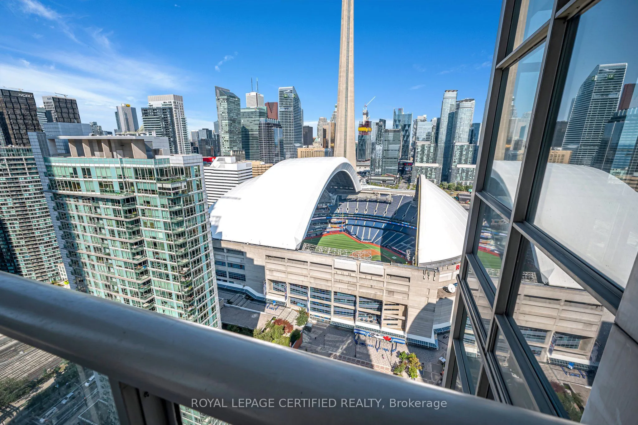 10 Navy Wharf Court, #4106