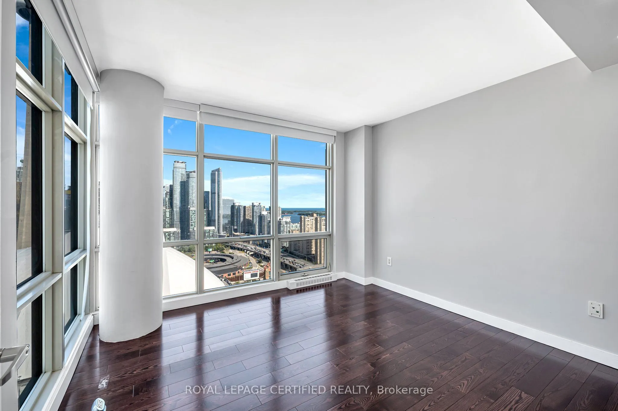 10 Navy Wharf Court, #4106