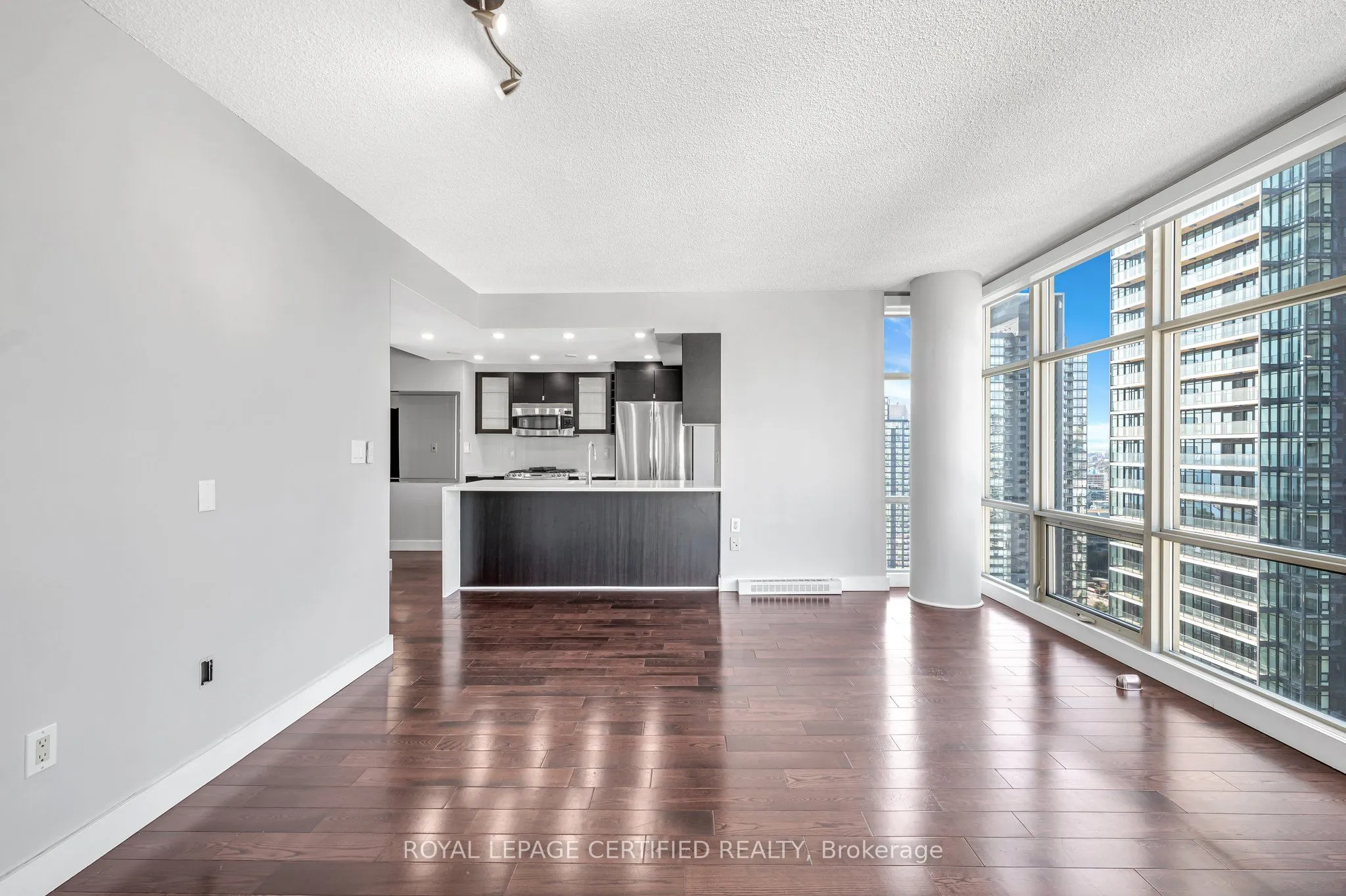 10 Navy Wharf Court, #4106