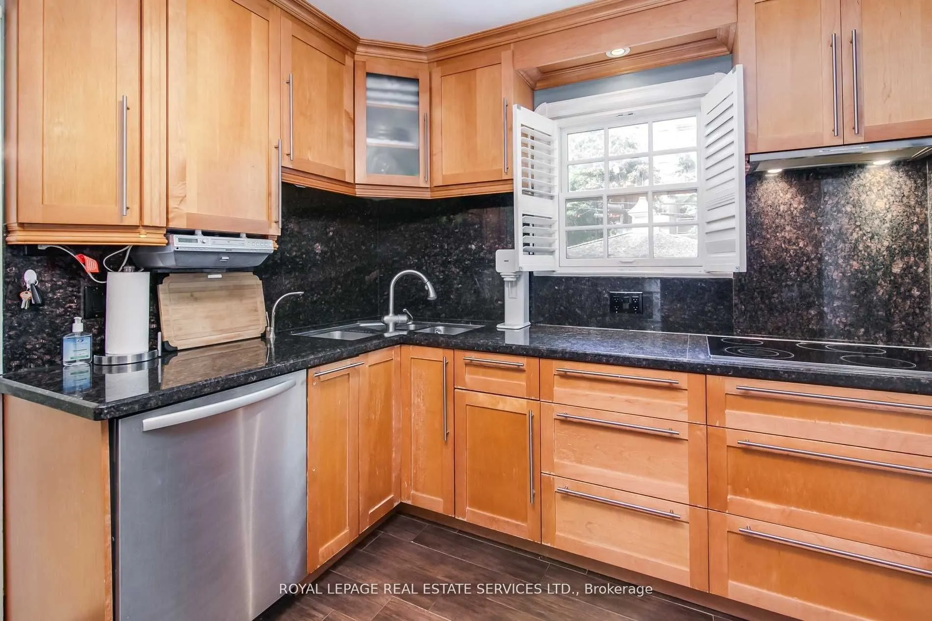 42 Gormley Avenue, #Main Floor