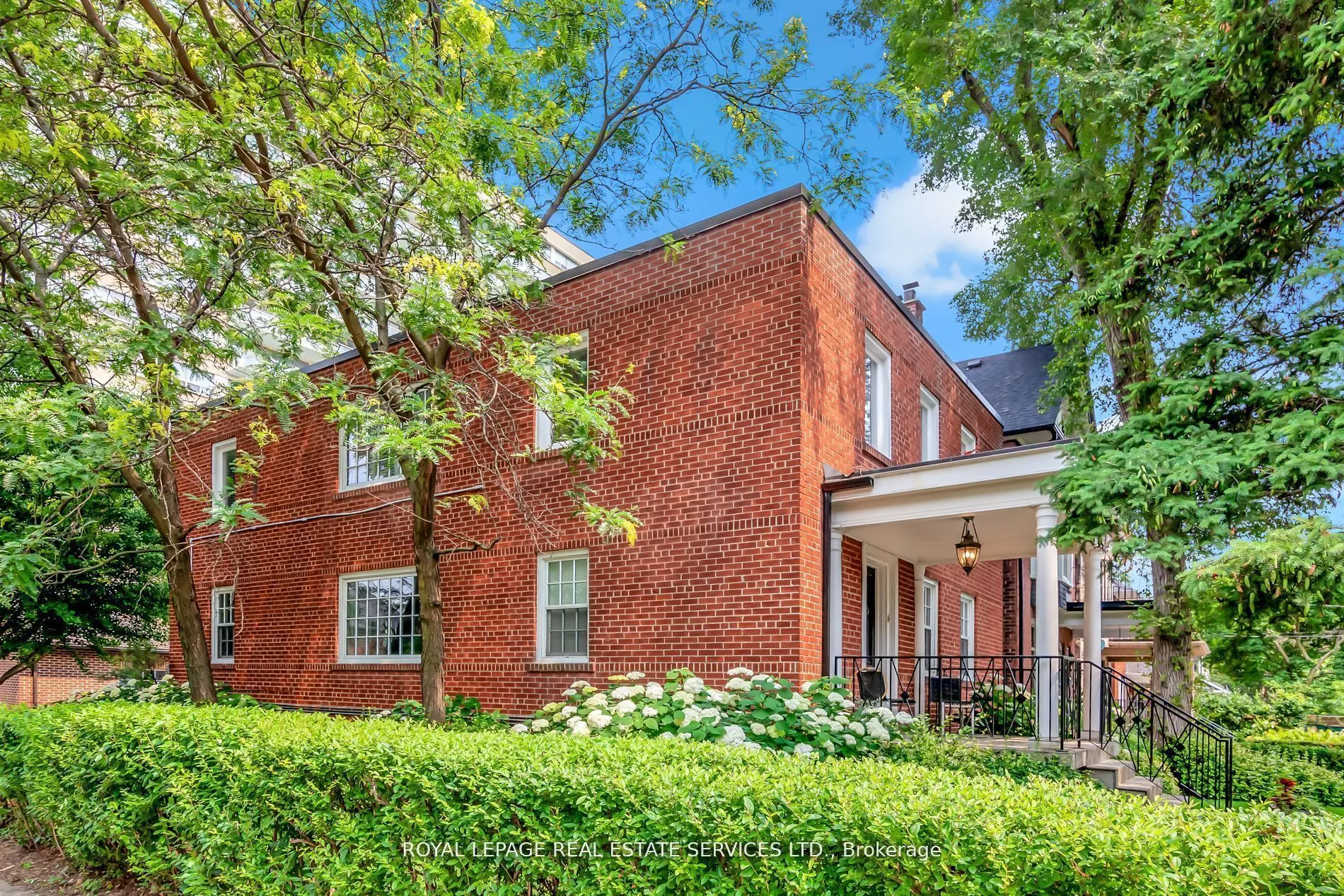 42 Gormley Avenue, #Main Floor
