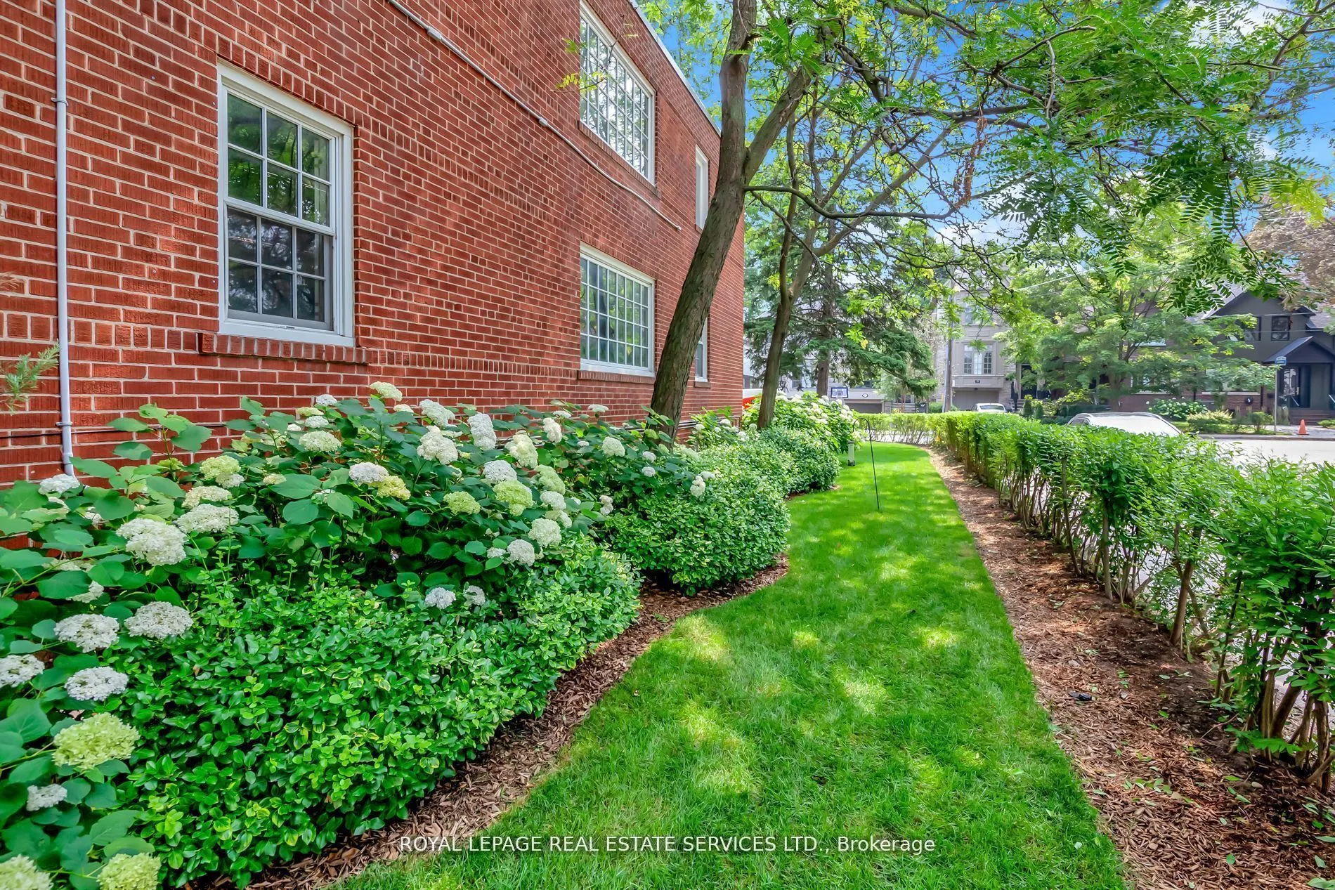 42 Gormley Avenue, #Main Floor