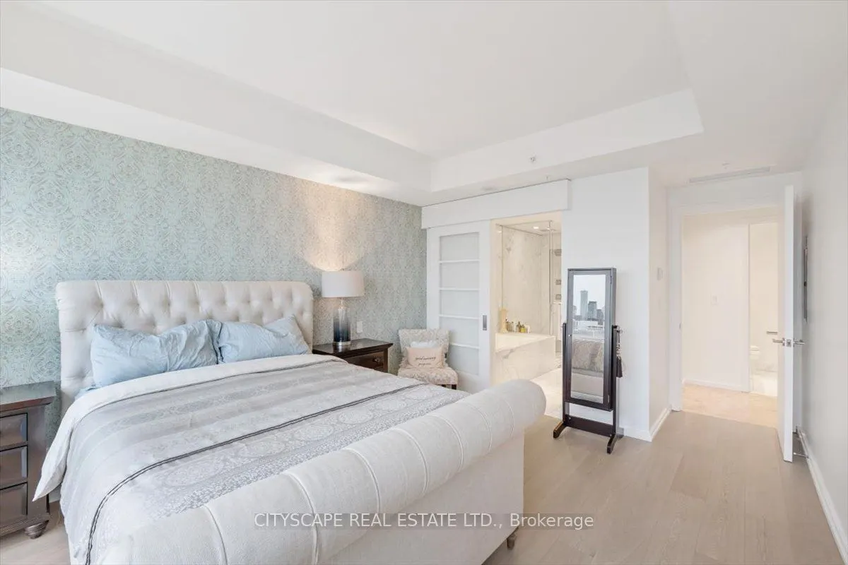 180 University Avenue, #3605