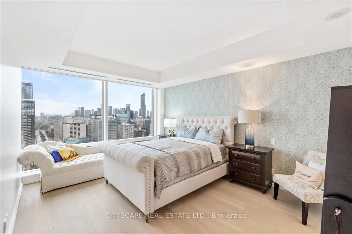 180 University Avenue, #3605