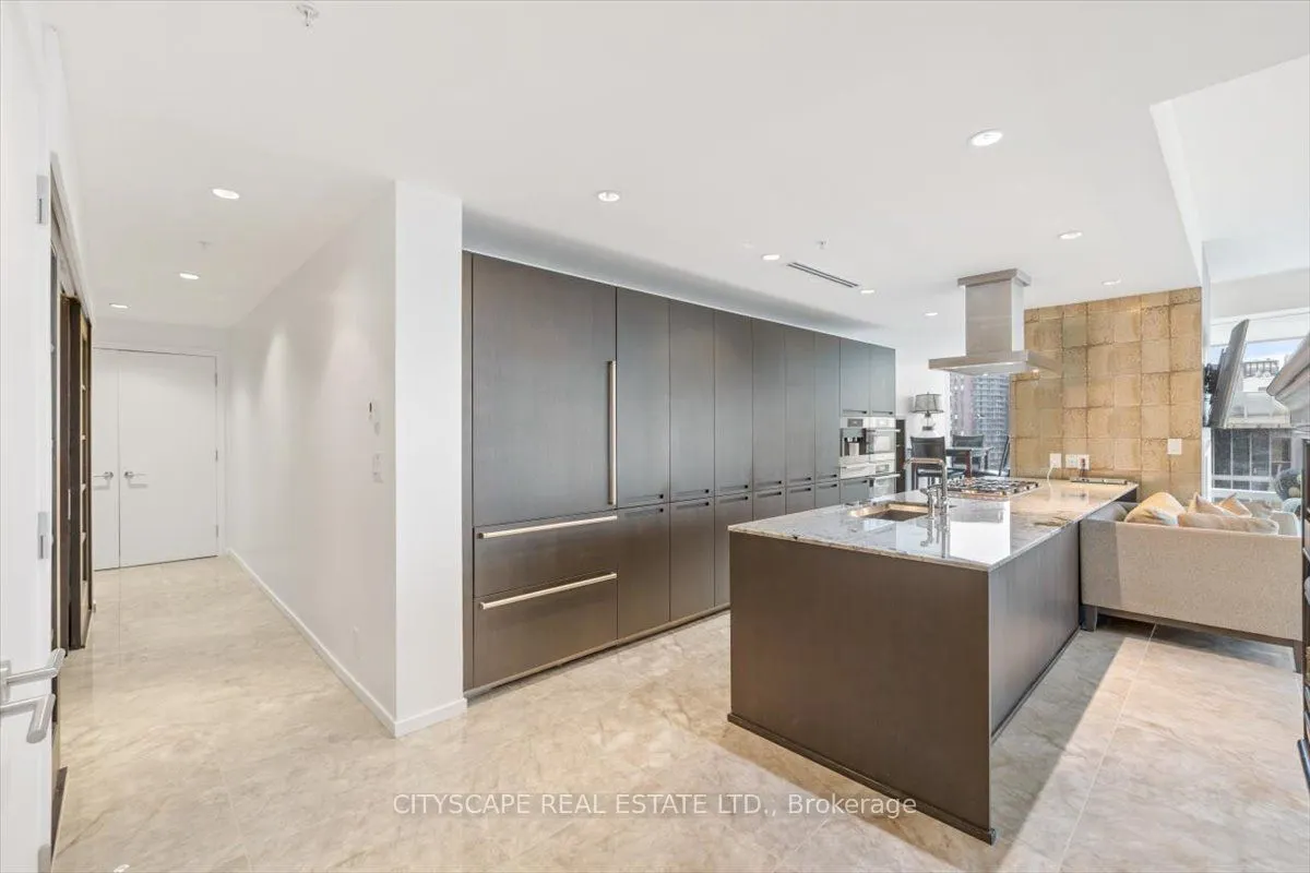 180 University Avenue, #3605