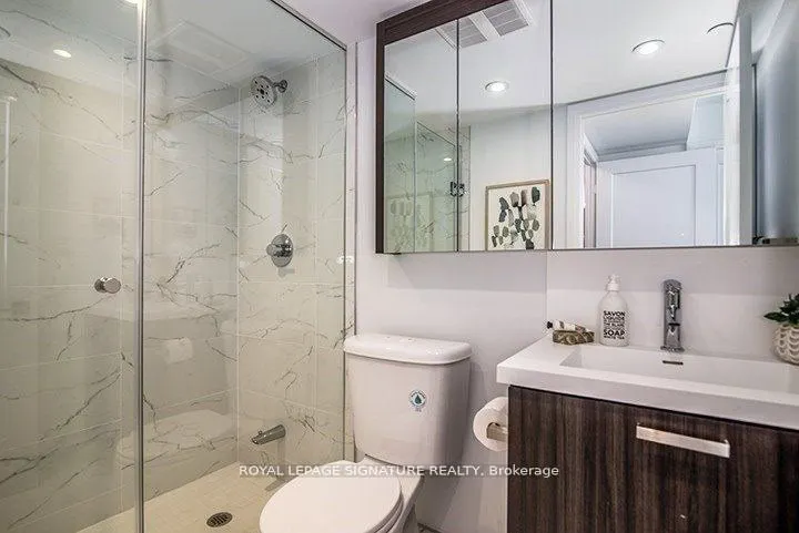 18 Erskine Avenue, #3502