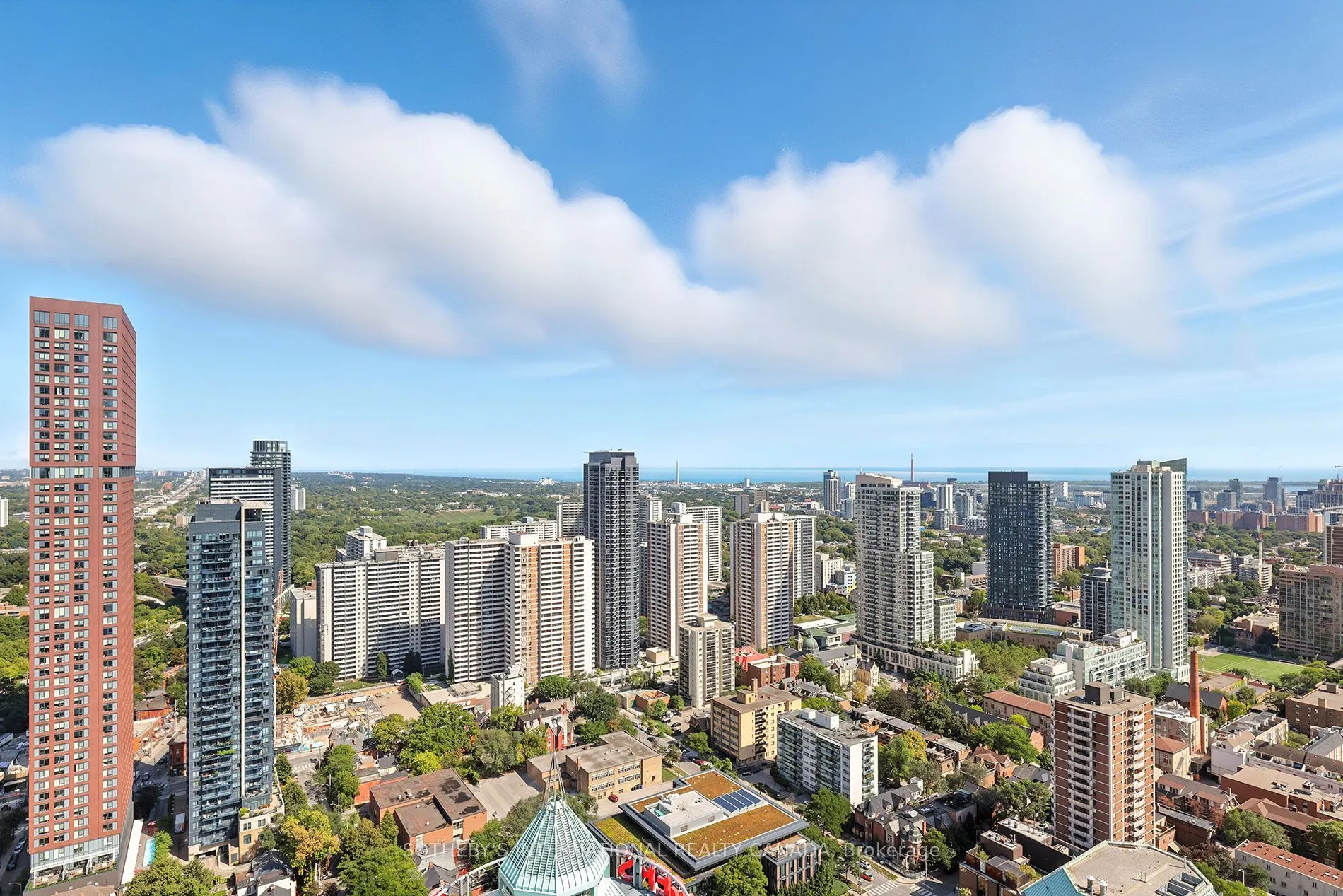 110 Charles Street E, #4207