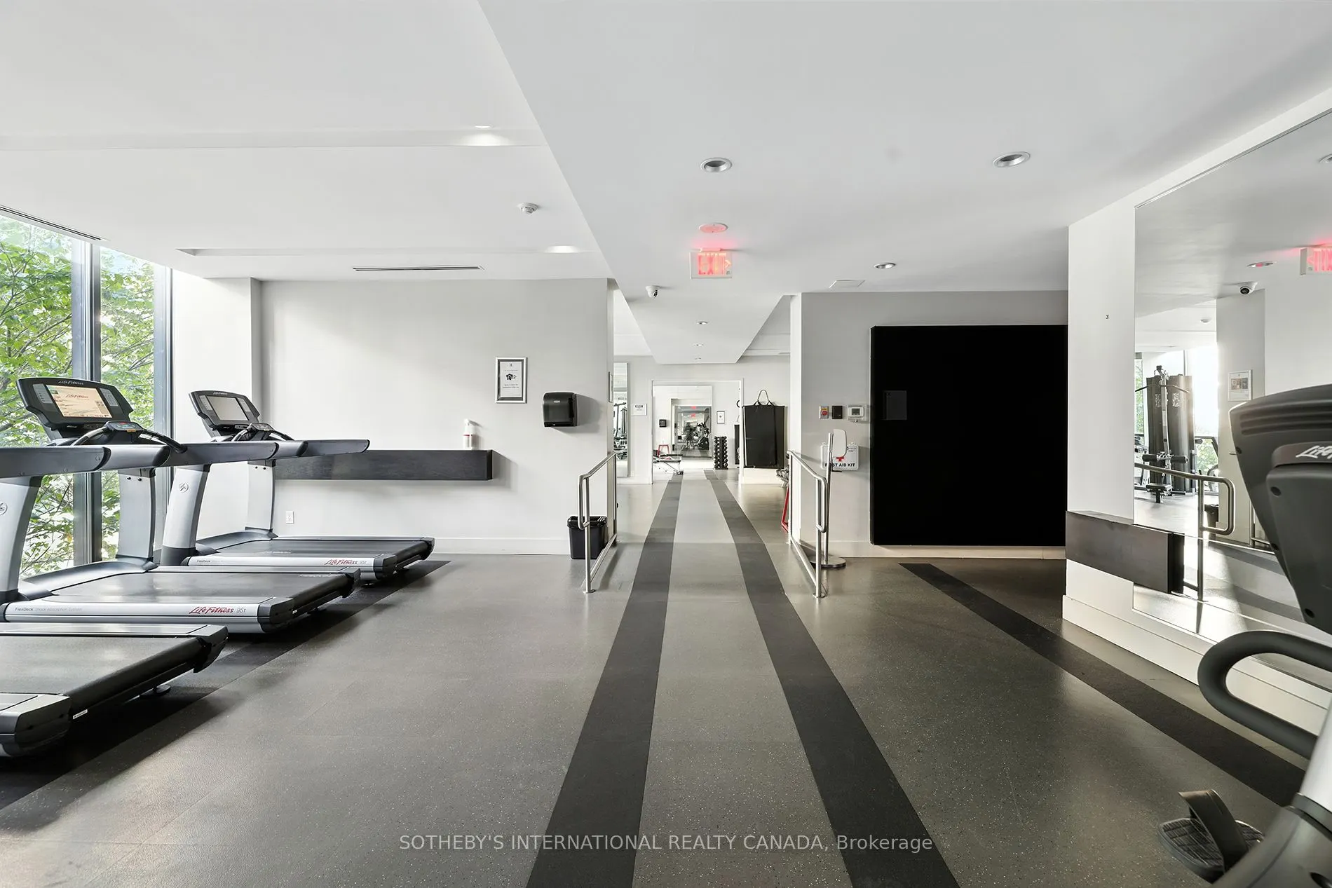110 Charles Street E, #4207