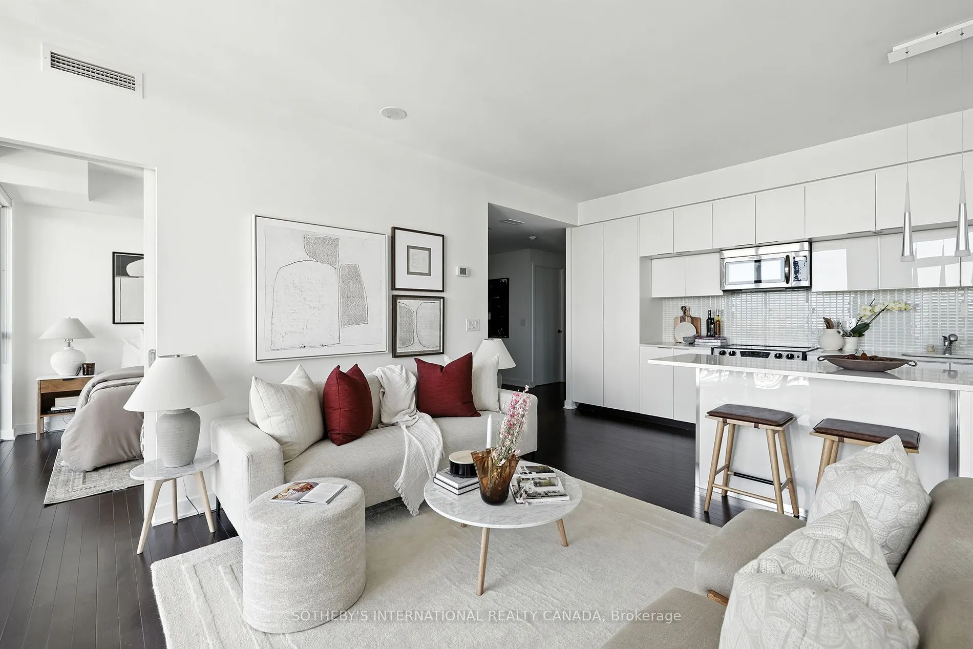 110 Charles Street E, #4207