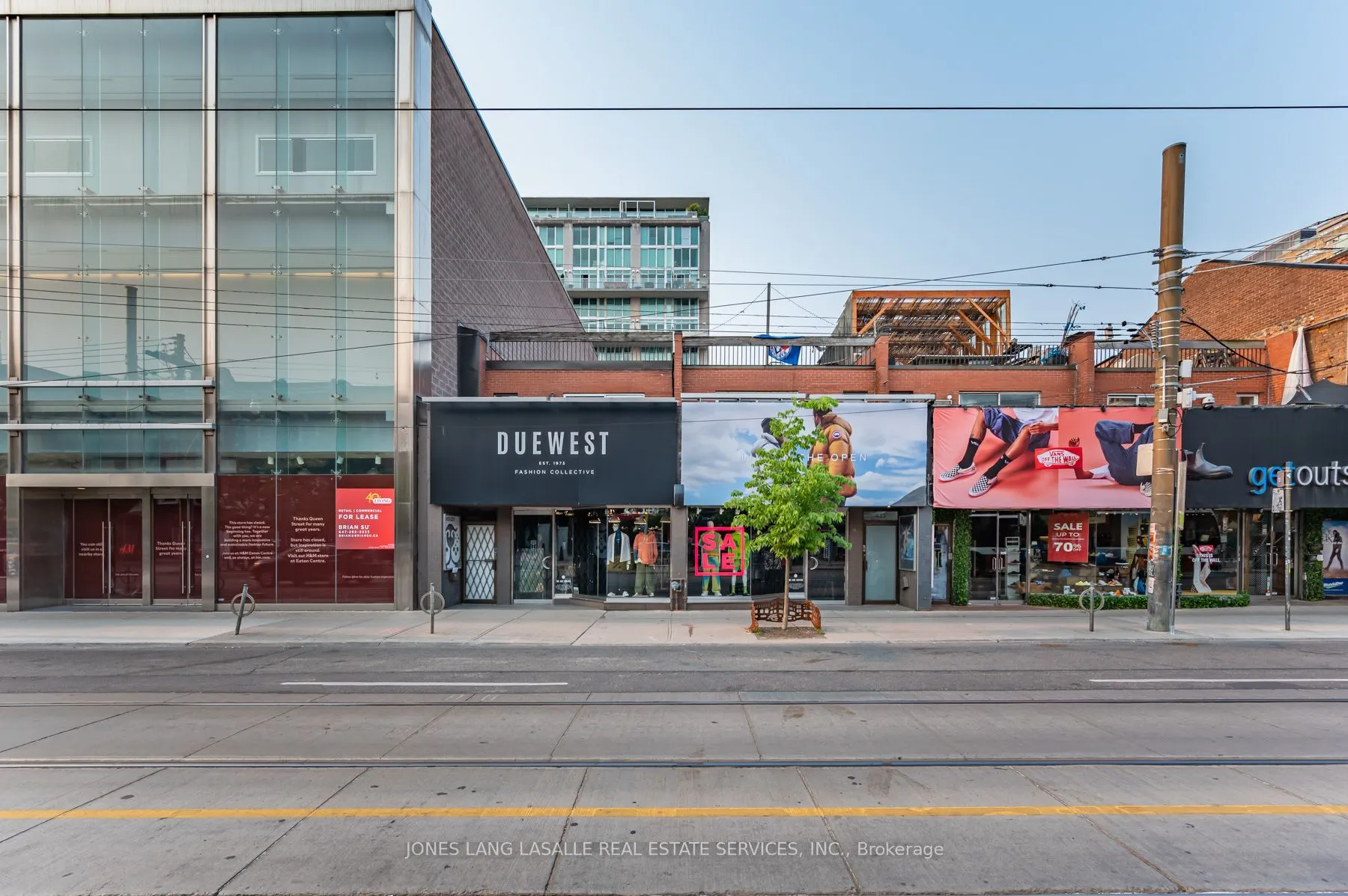 433 Queen Street W