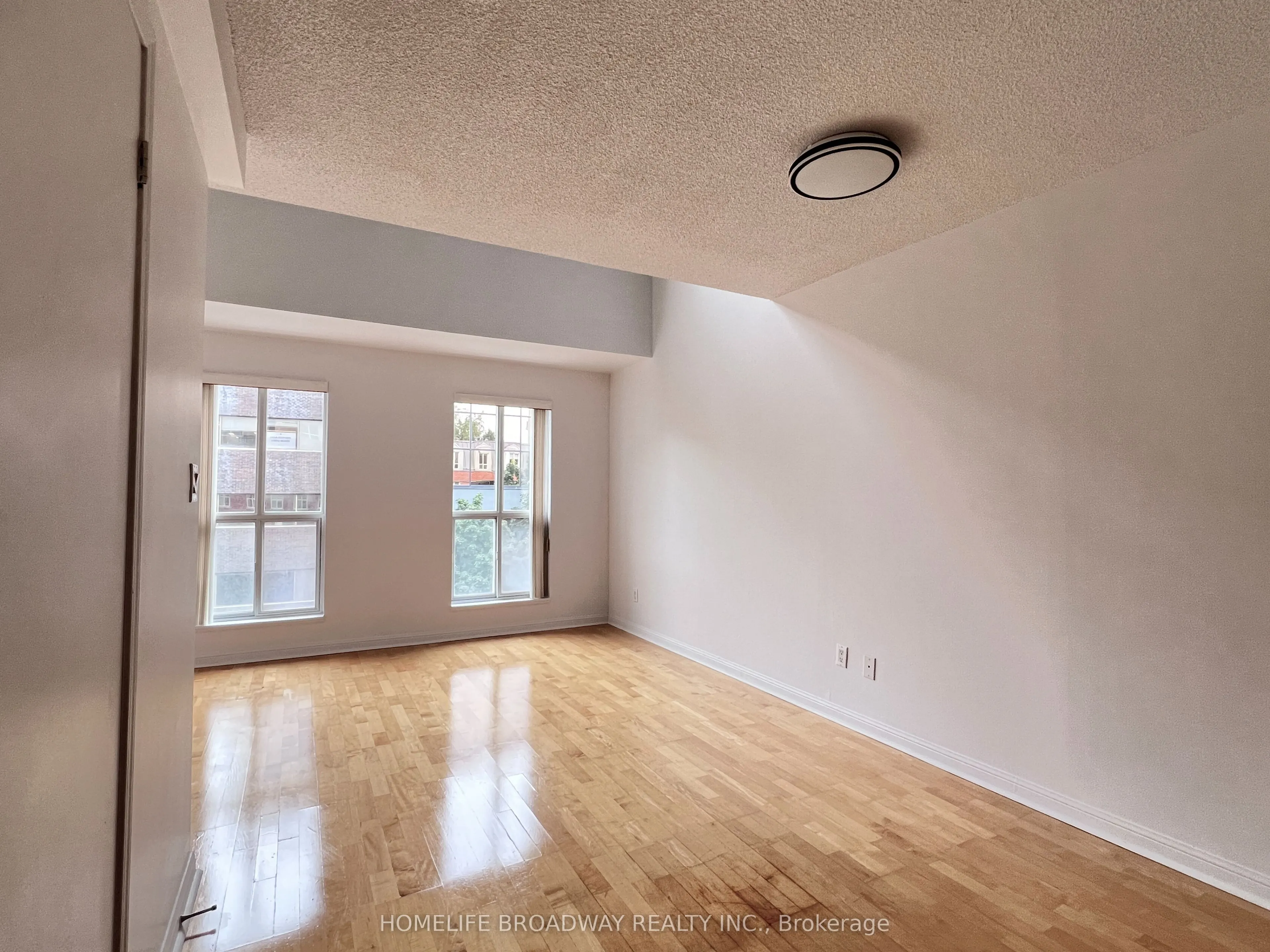 119 Merton Street, #406