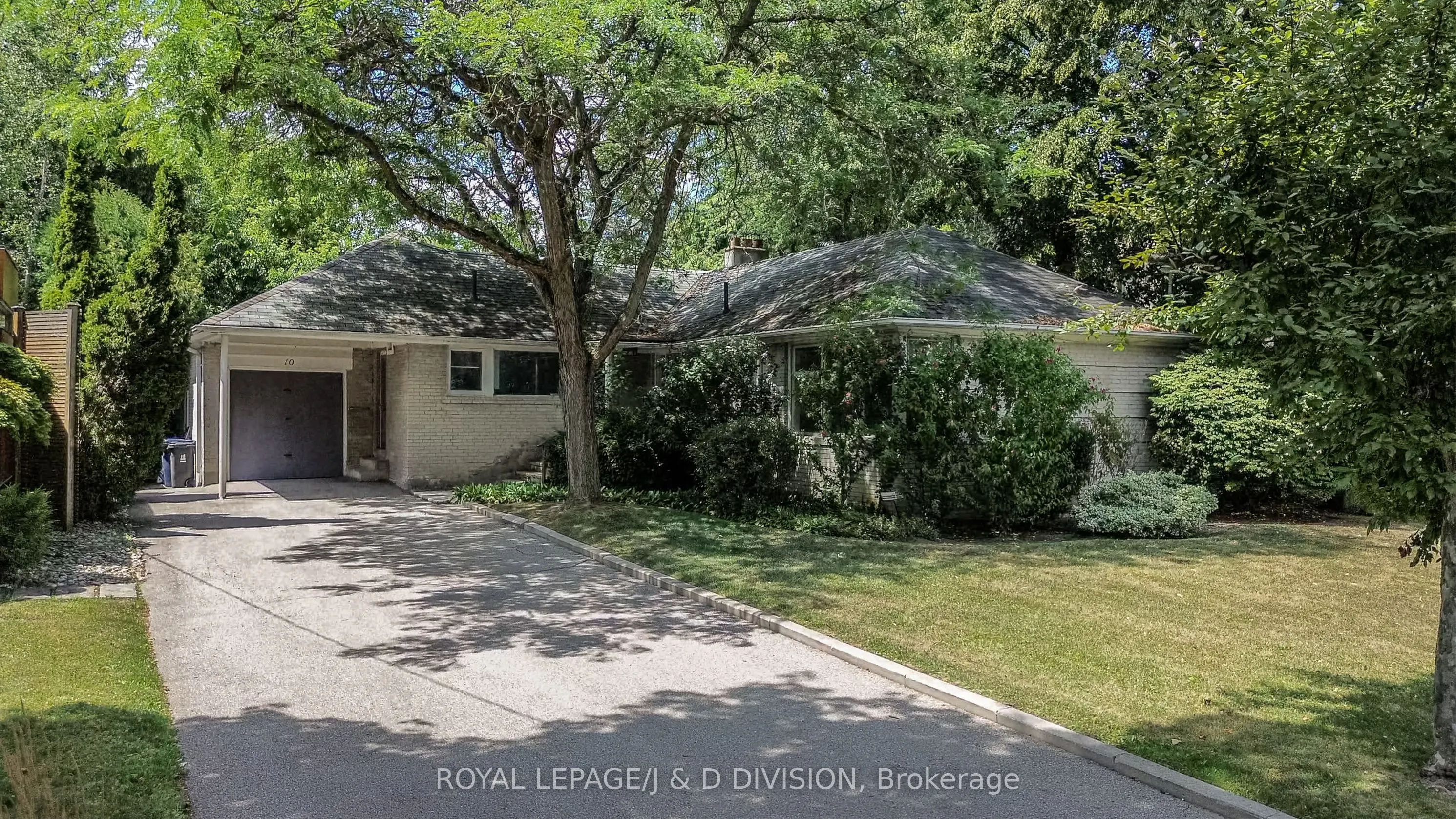 10 Campbell Crescent