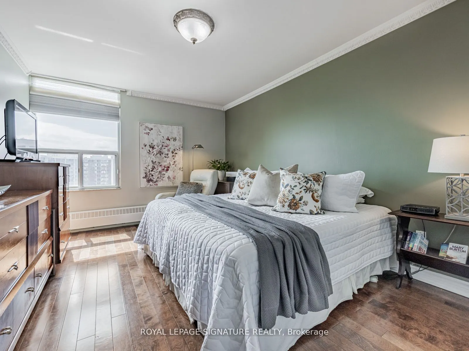 60 Pavane Linkway, #1914