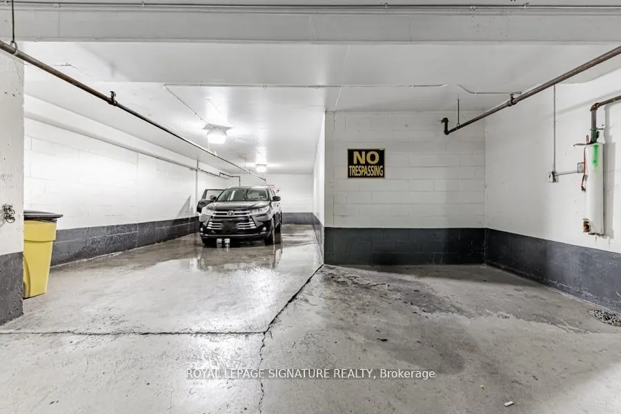 60 Pavane Linkway, #1914