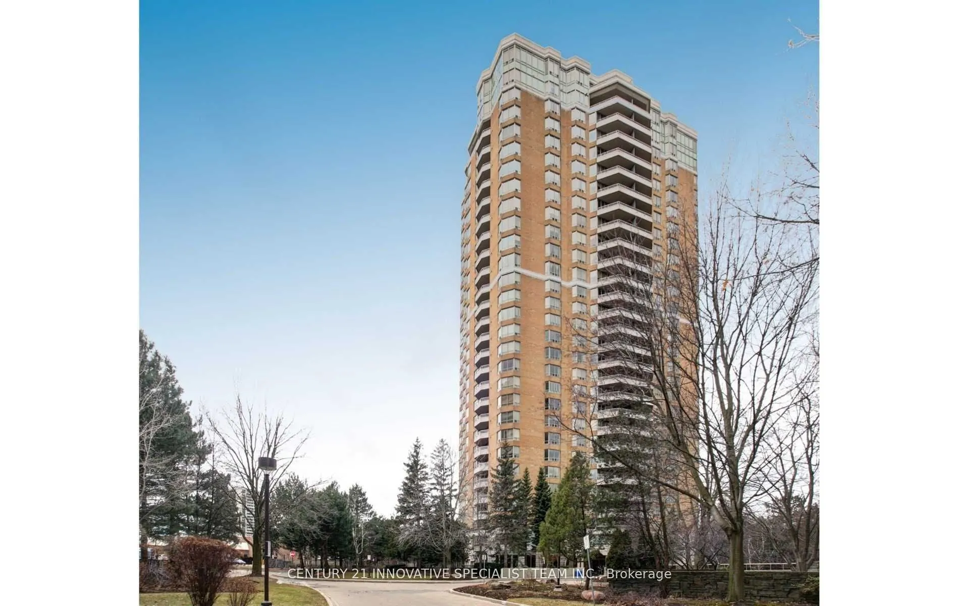 89 Skymark Drive, #2010